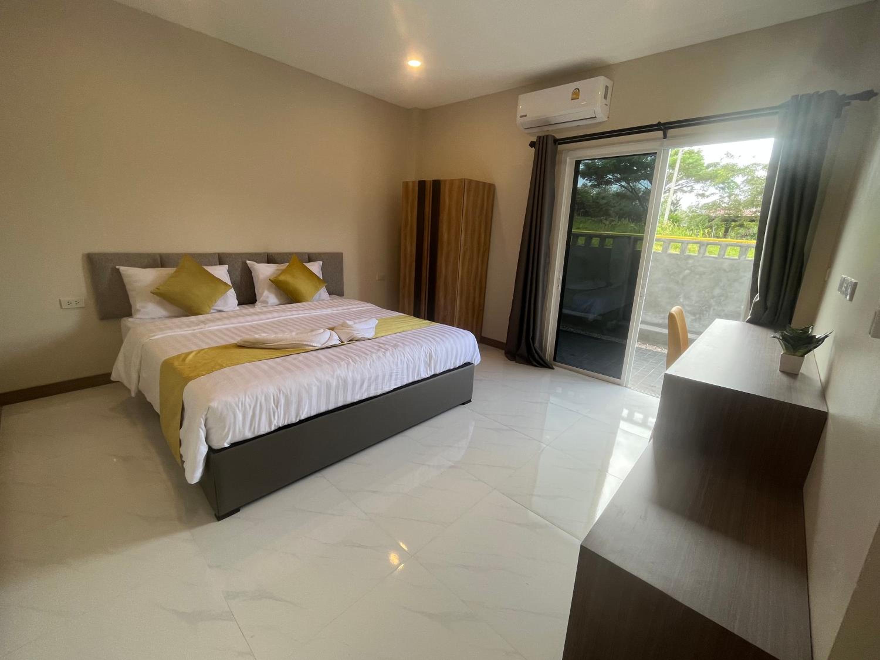 Two-Bedroom Villa - Photo 15