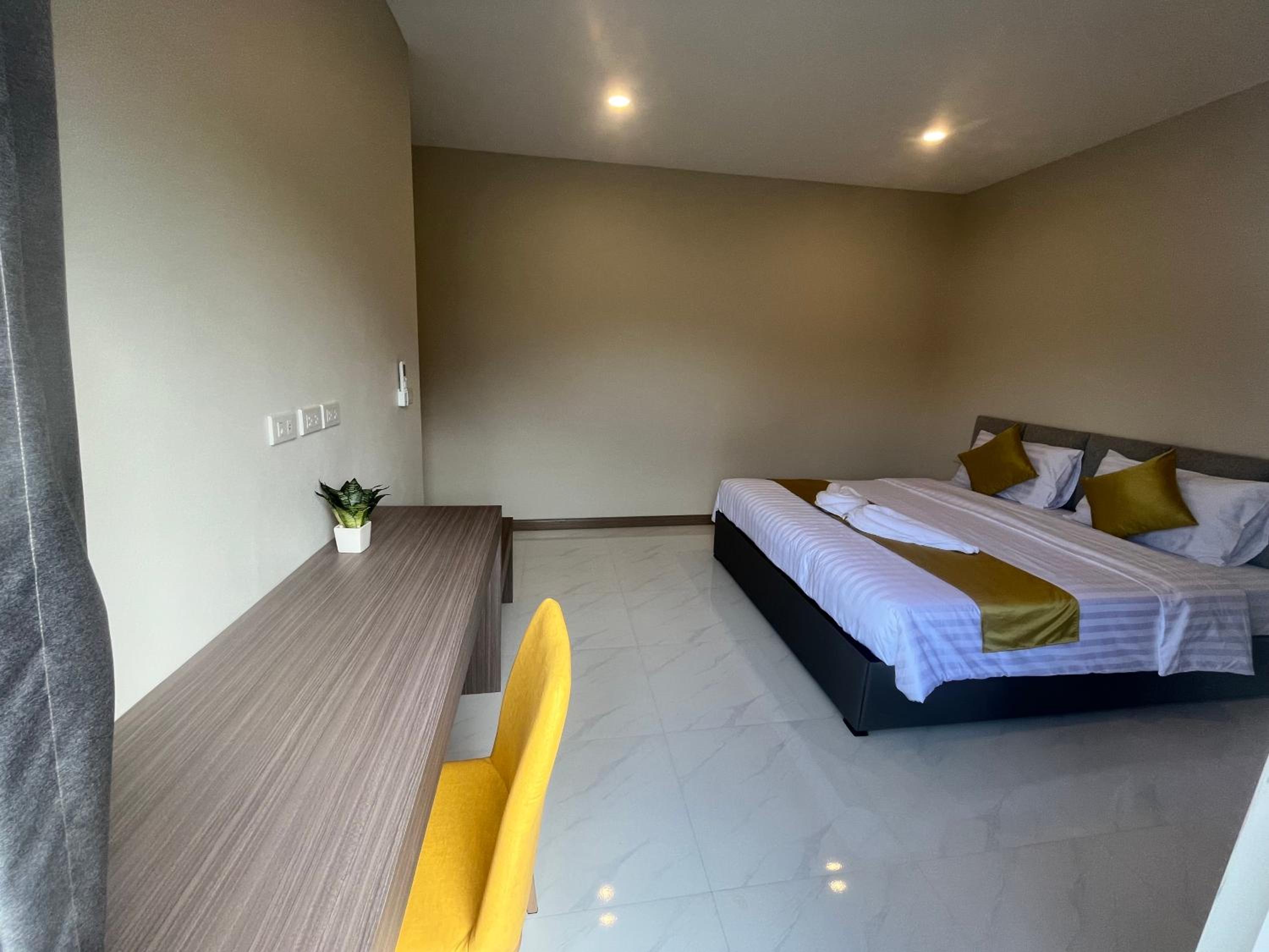Two-Bedroom Villa - Photo 16