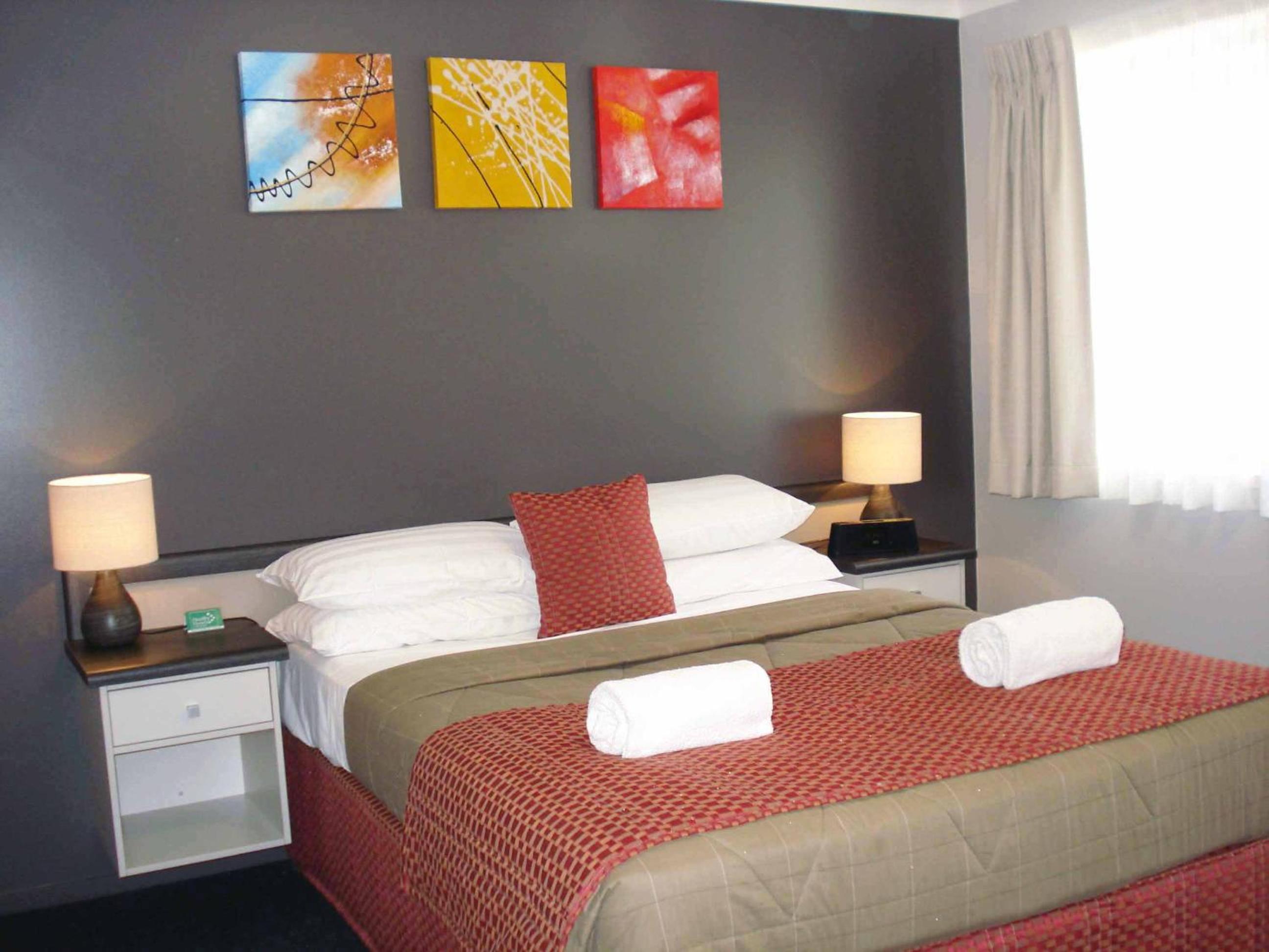 Queen Room
