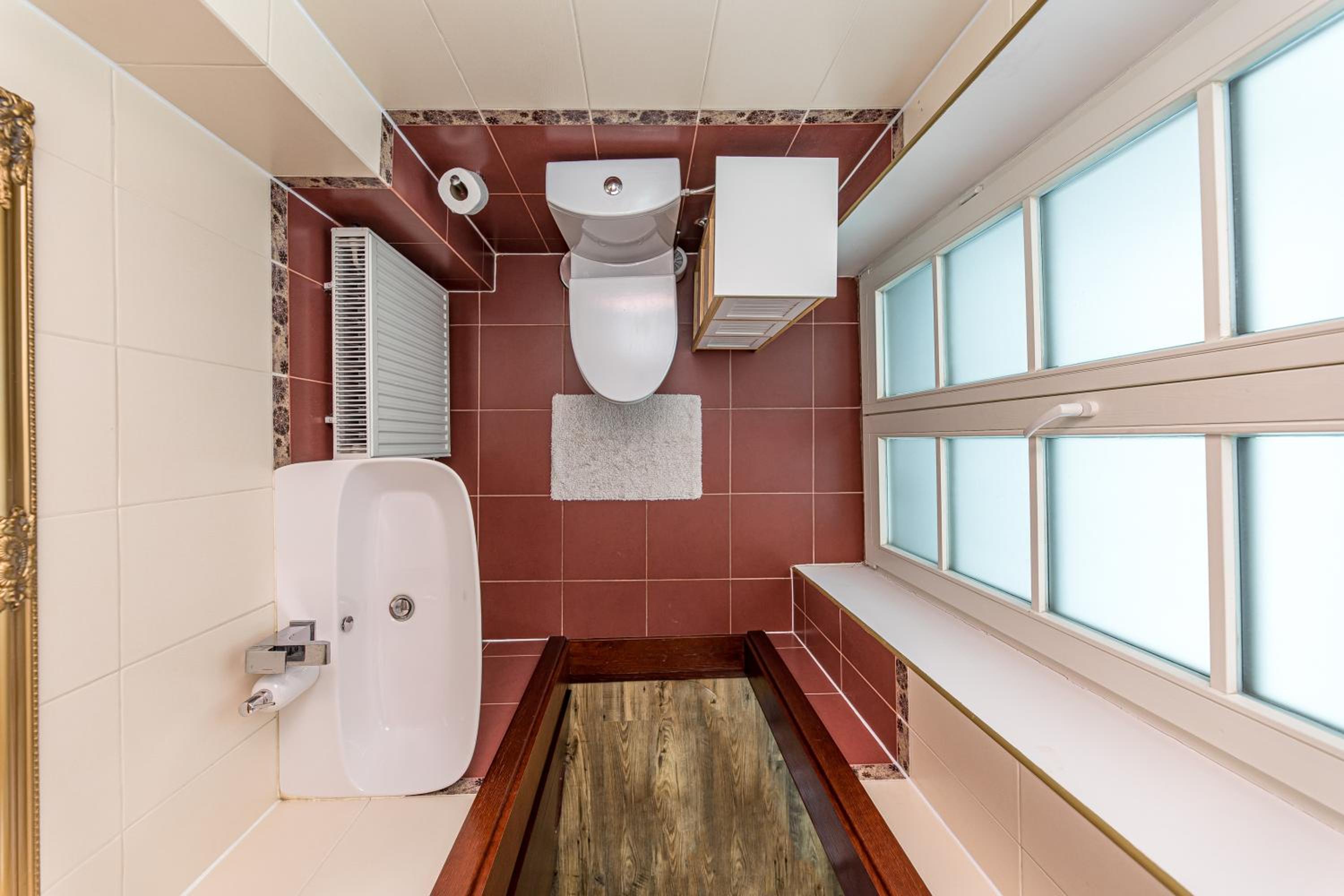 Suite with Terrace - Photo 16