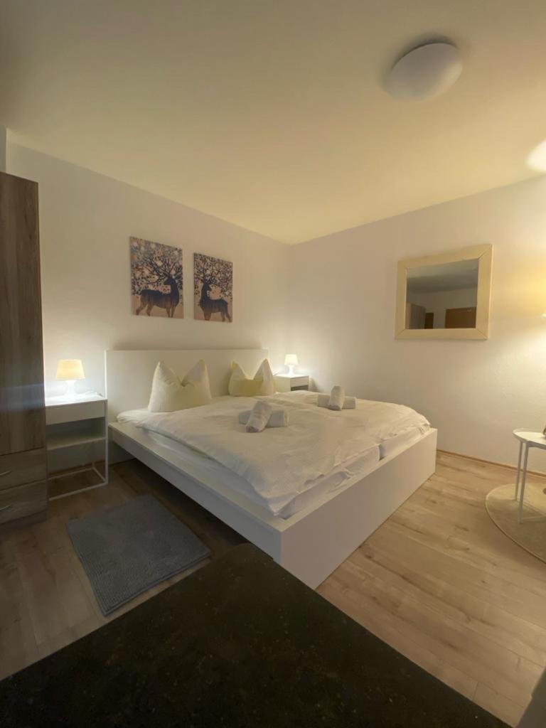 Studio Apartment photo 1