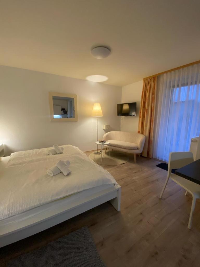 Studio Apartment photo 2