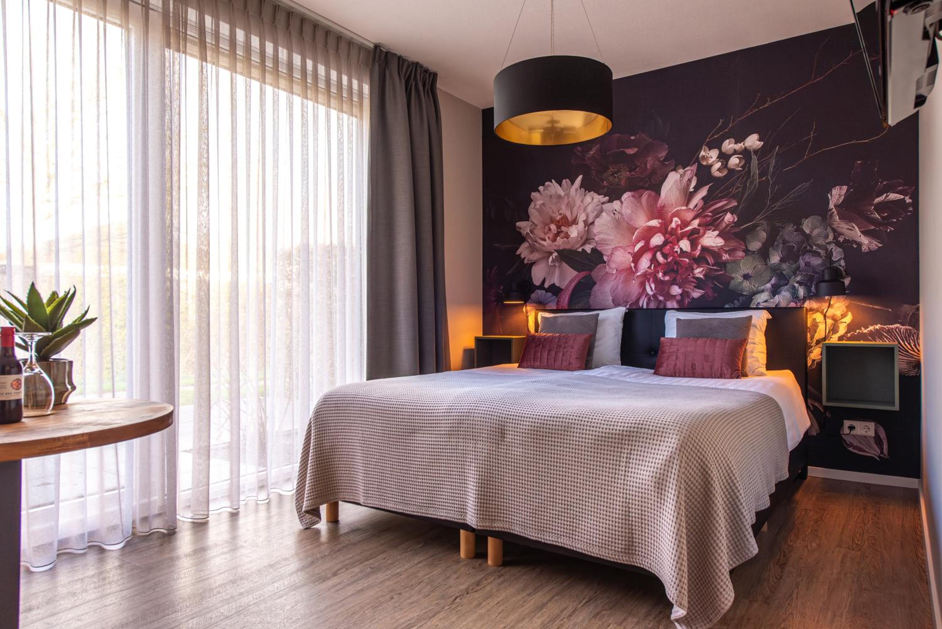 Deluxe Double Room with Terrace photo 1
