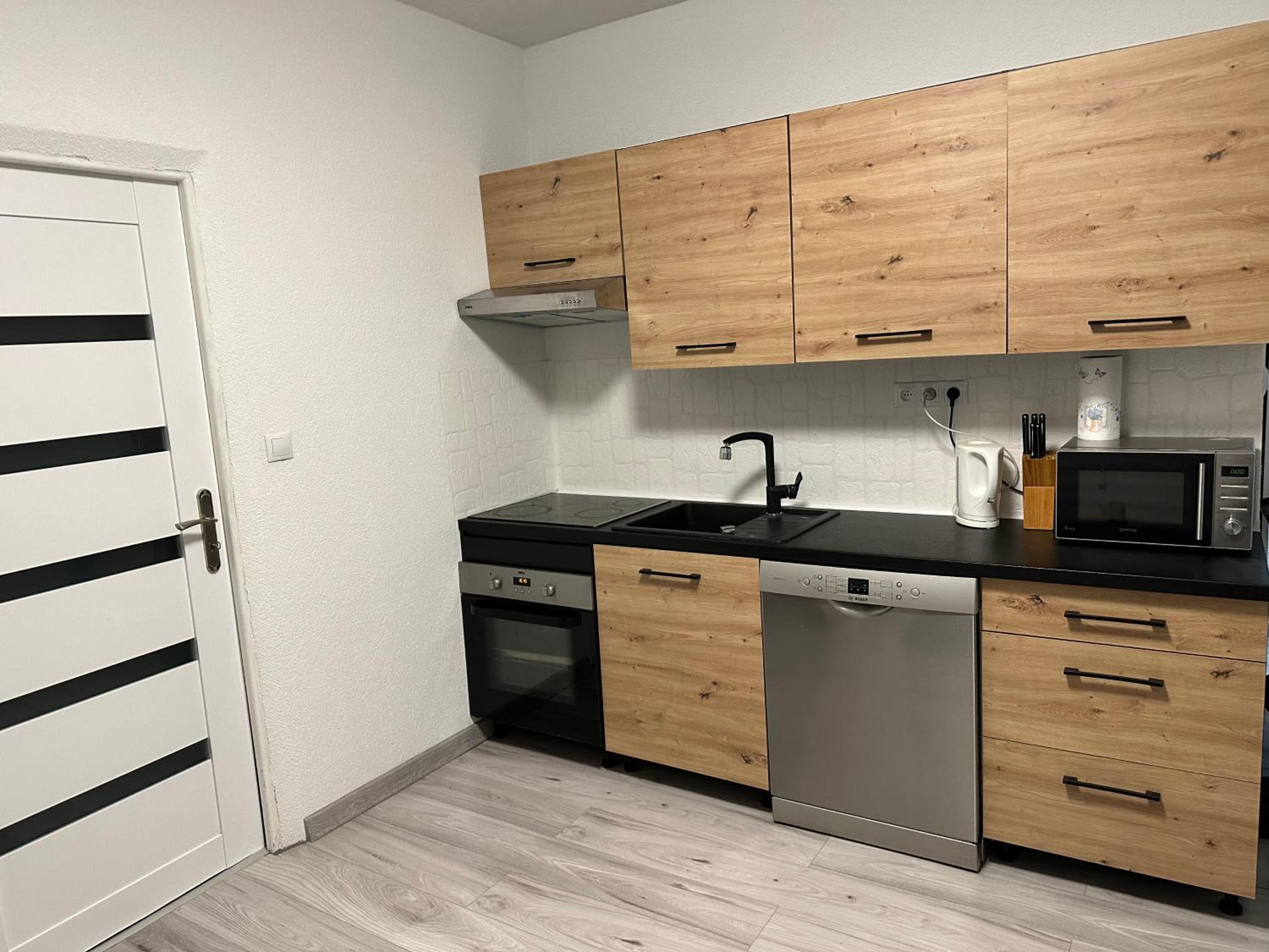 One-Bedroom Apartment photo 2