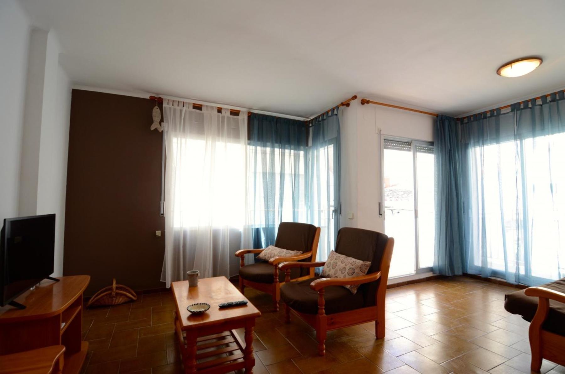 Apartamento de Tres Habitaciones 13 1C