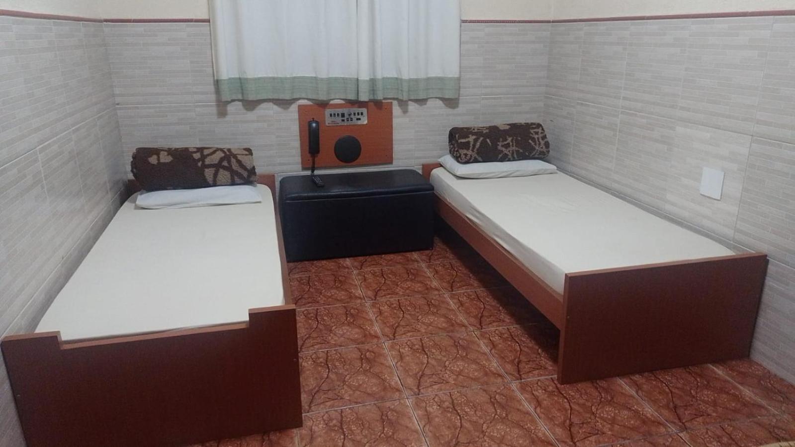 Standard Double Suite