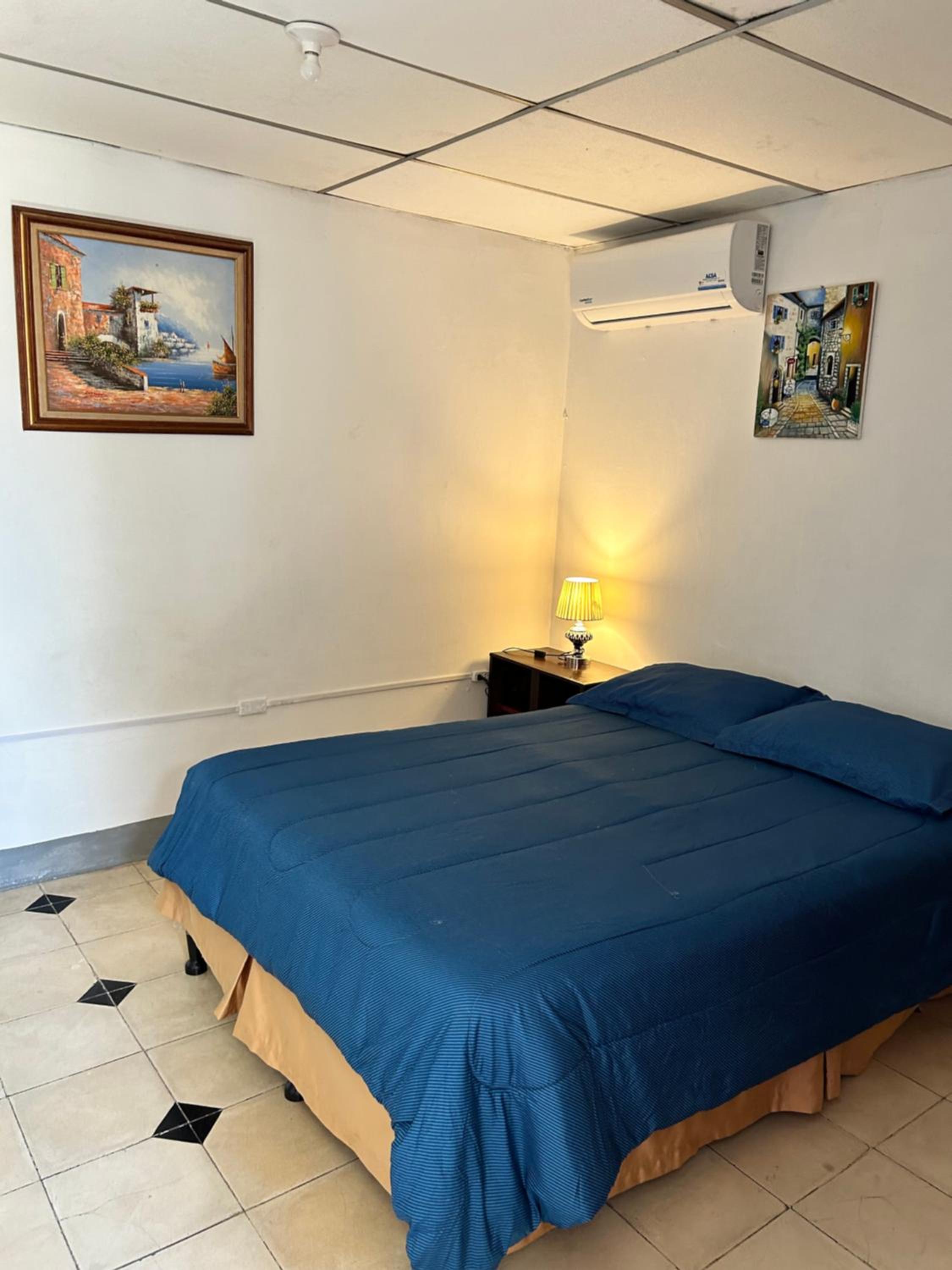 Standard Double Room with Shared Bathroom photo 1