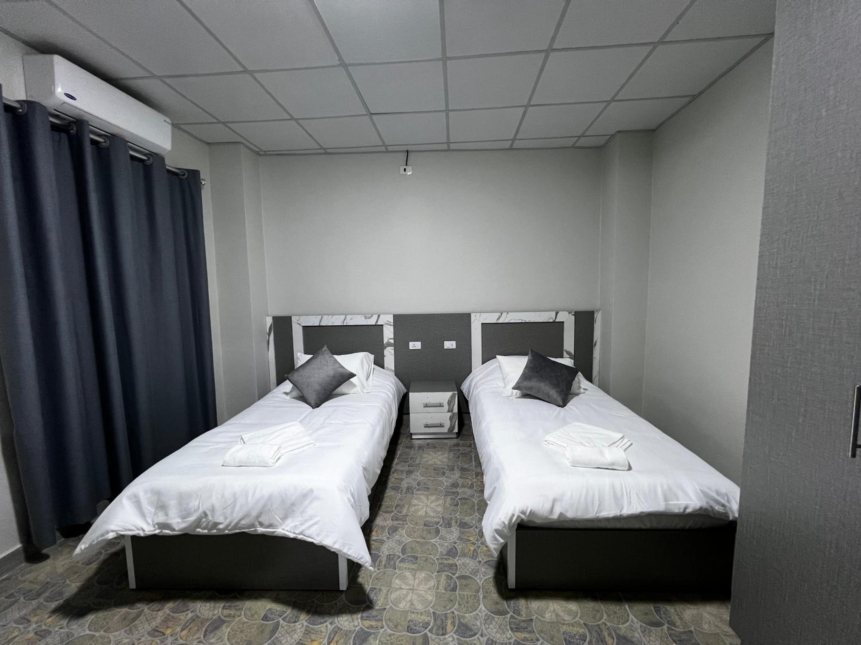 Deluxe Double or Twin Room