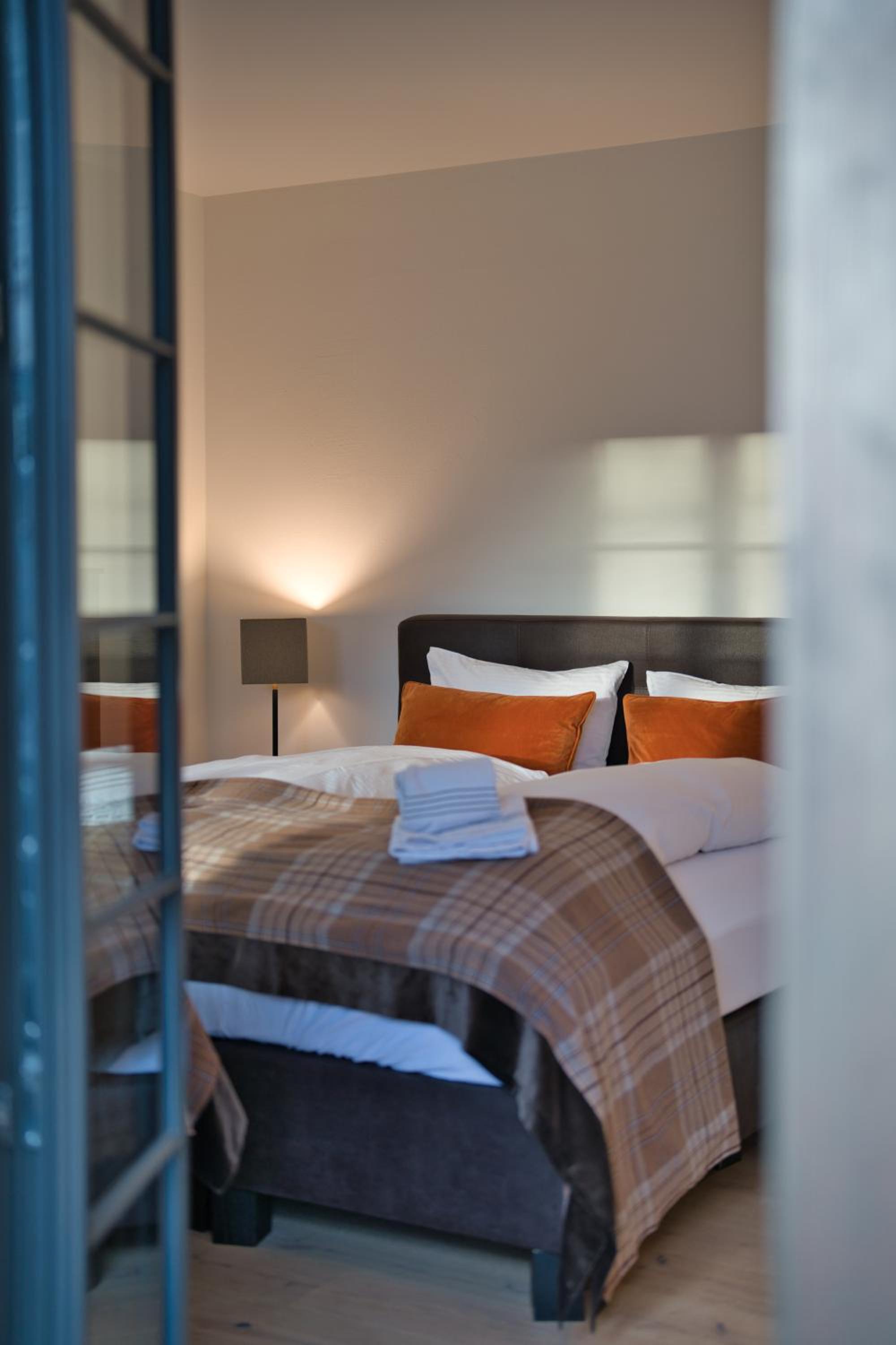 Eiger Suite with Balcony and Eiger View - Photo 3