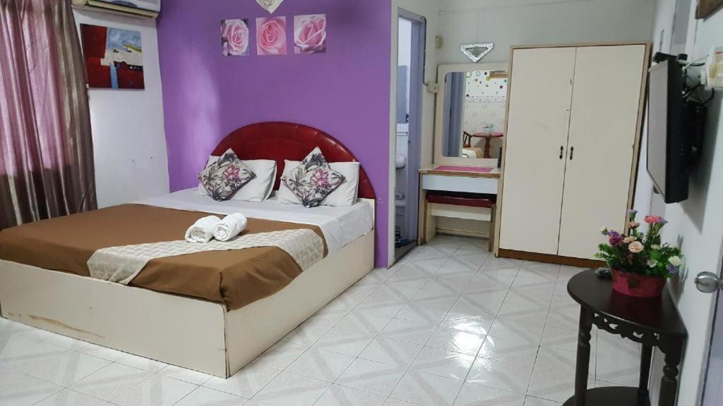 Family Room with Bathroom - Photo 1
