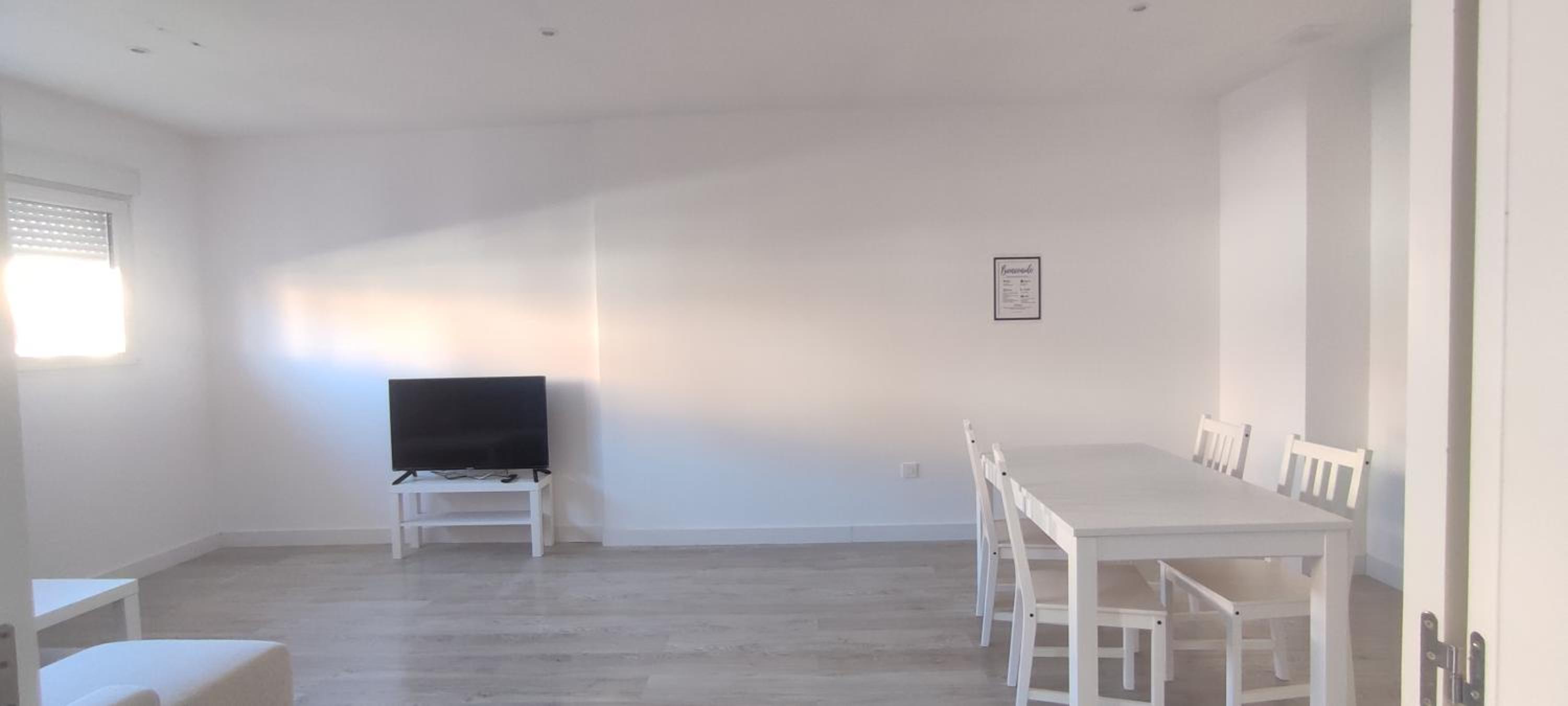 Casa de cuatro habitaciones