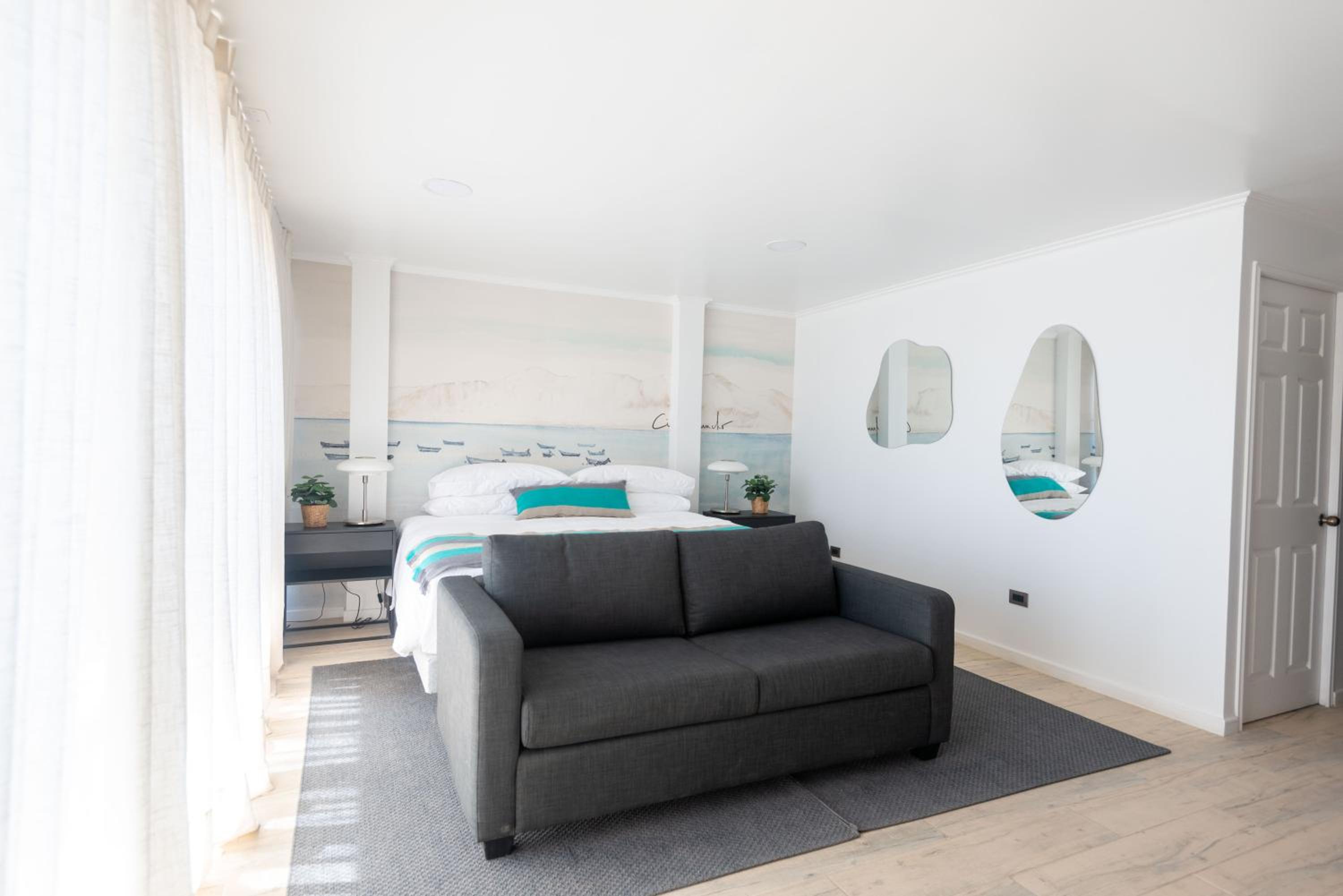 Deluxe Double Room with Sea View photo 2