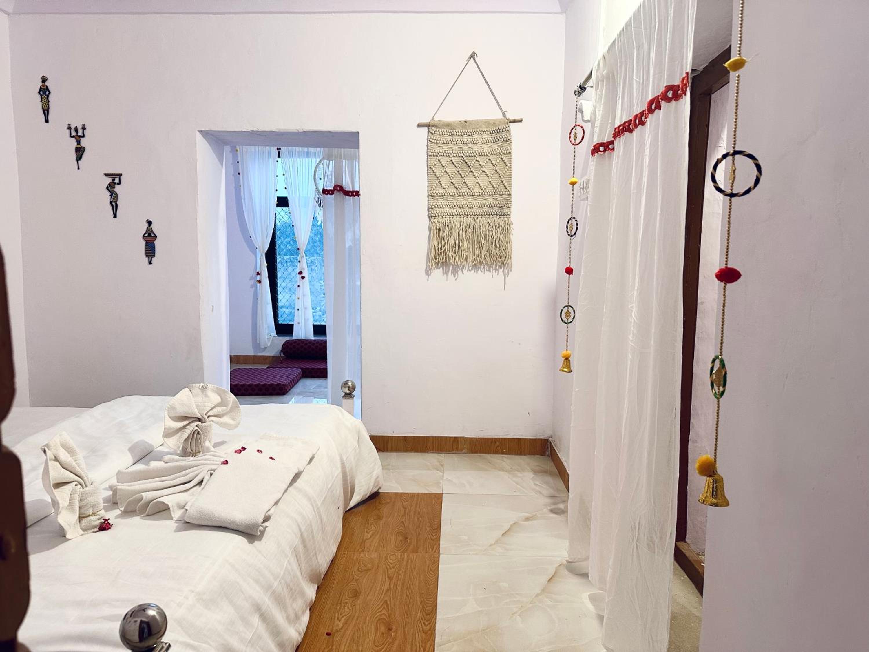 Deluxe Queen Room photo 2