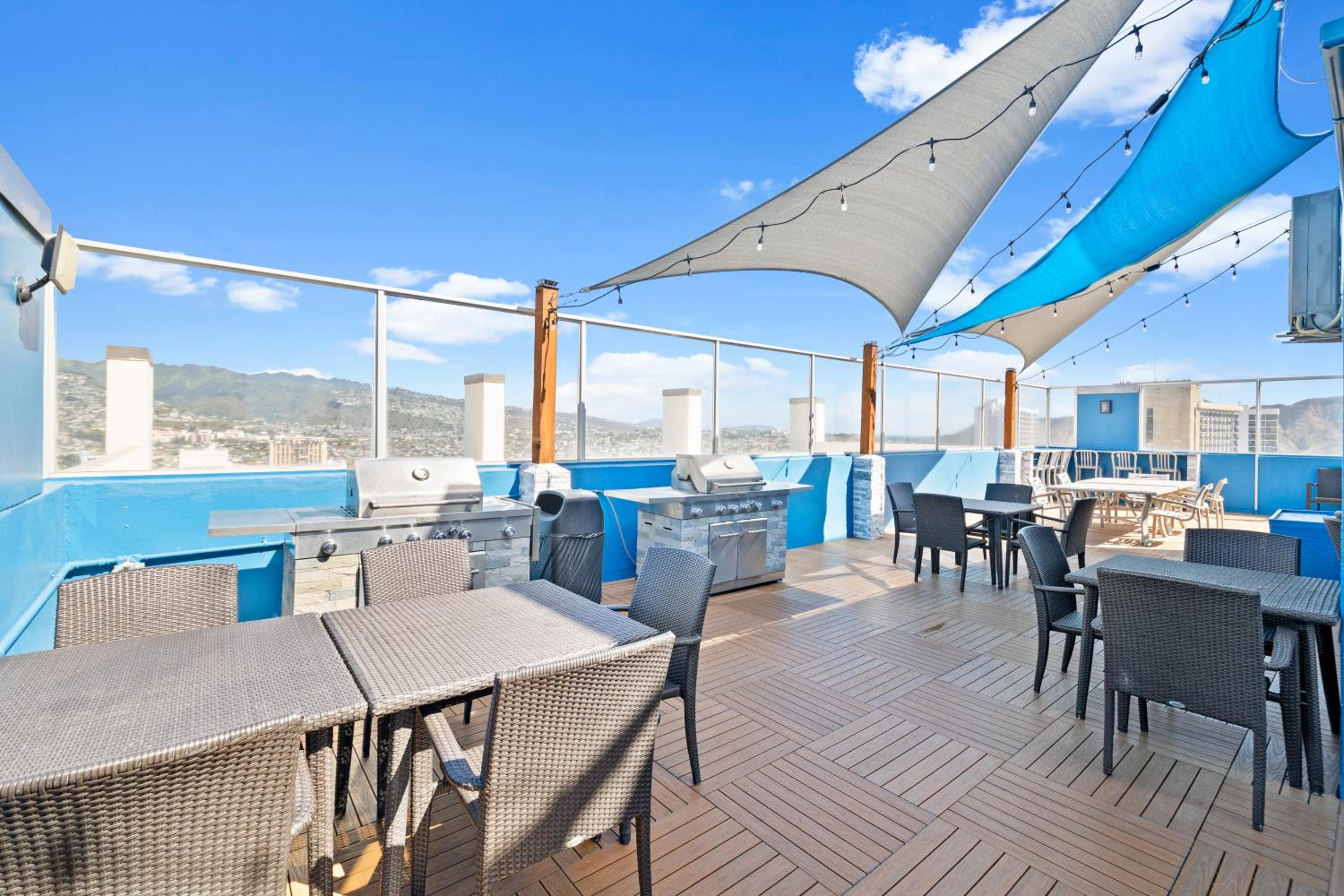 Ocean Retreat: Remodeled Pacific Monarch Haven: One-Bedroom Apartment photo