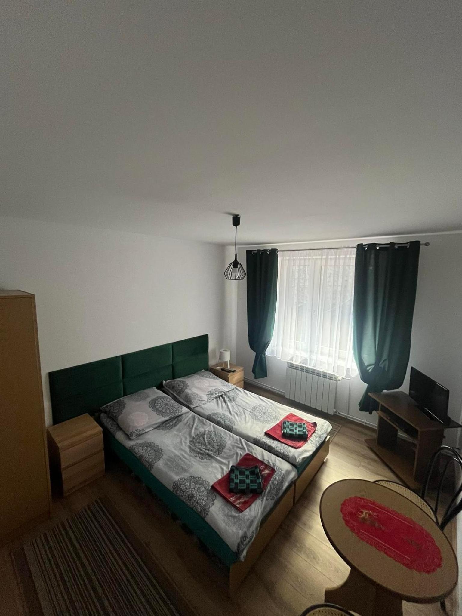 Large Double or Twin Room photo 3