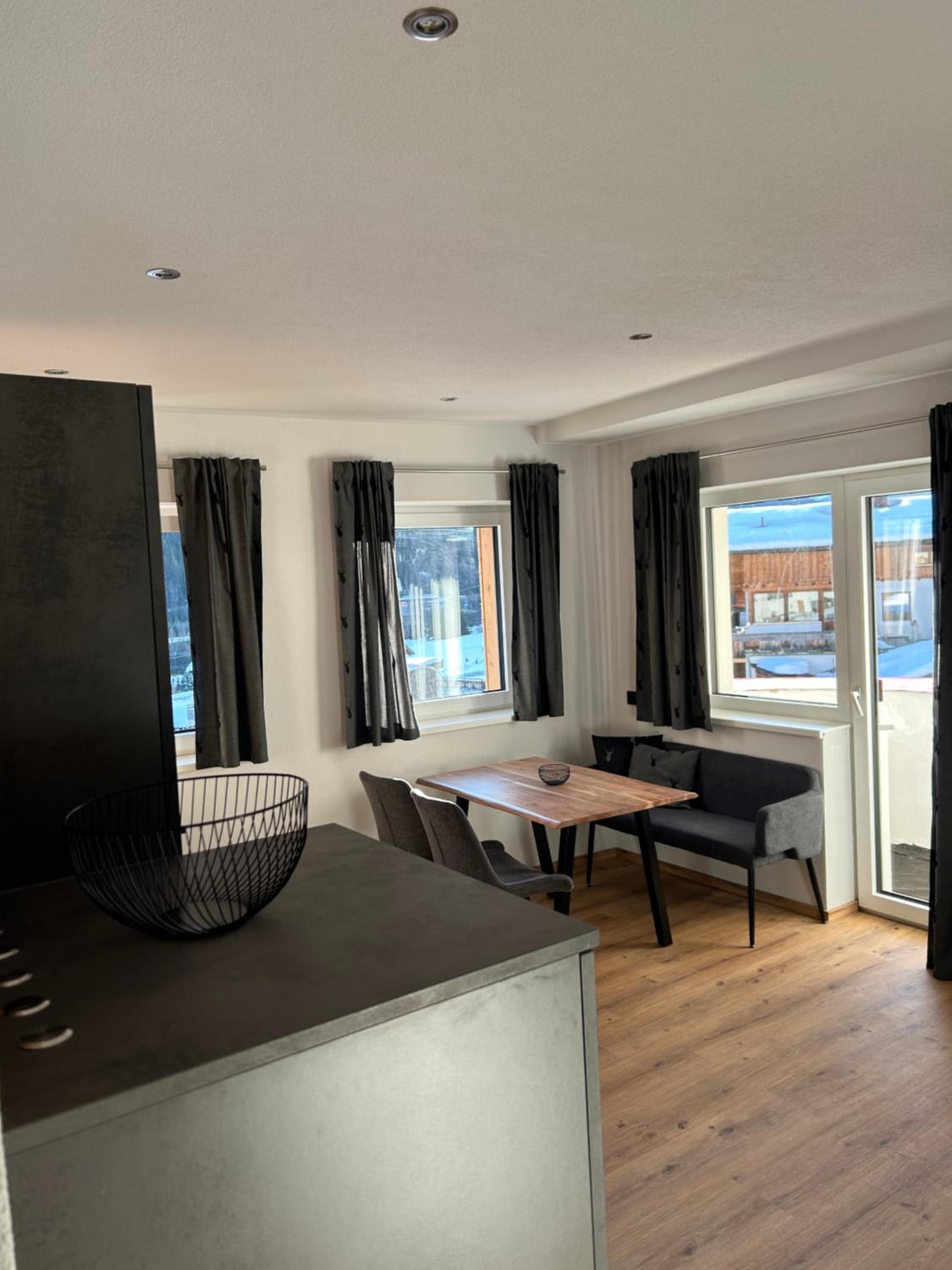 Two-Bedroom Apartment with Balcony photo 1