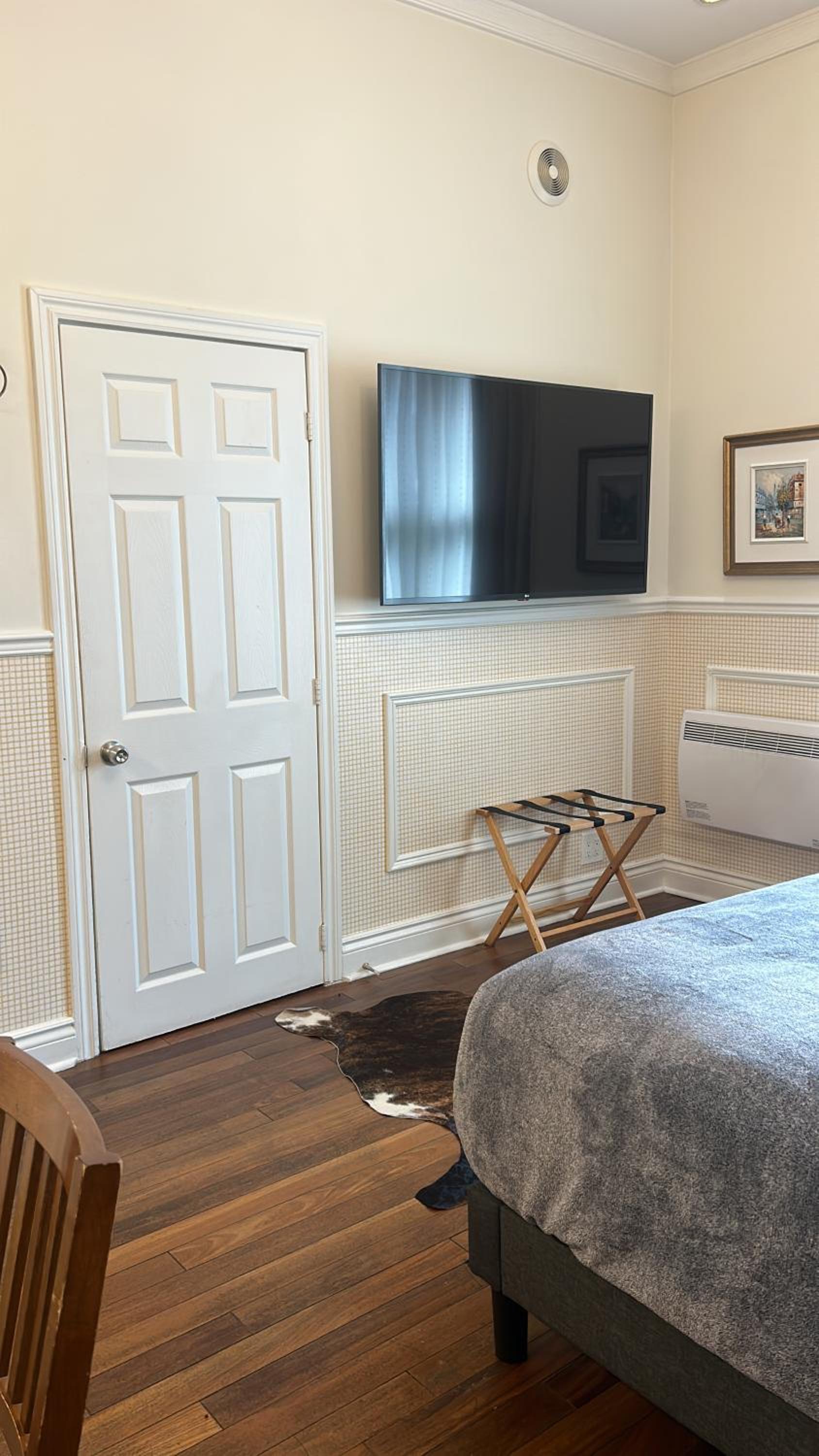 Deluxe Suite - Photo 10
