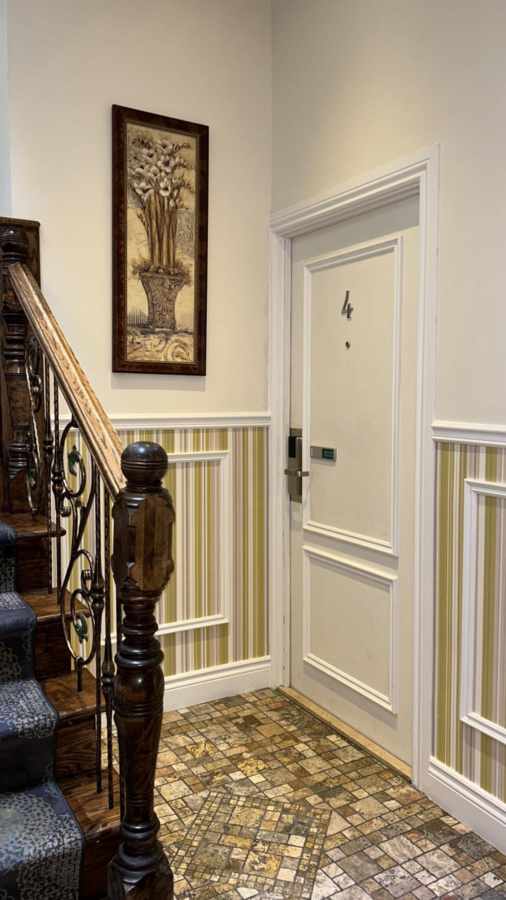 Deluxe Suite - Photo 32