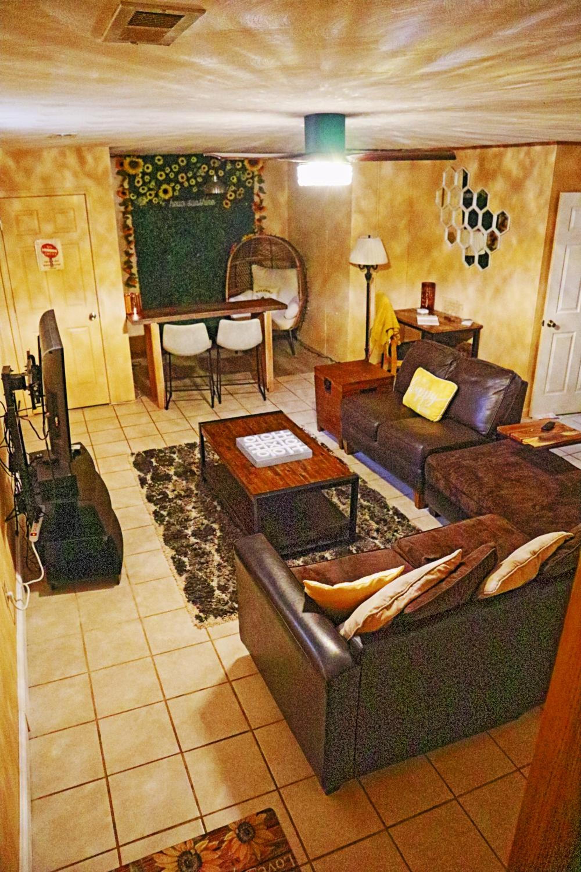 Bungalow With Patio photo 1