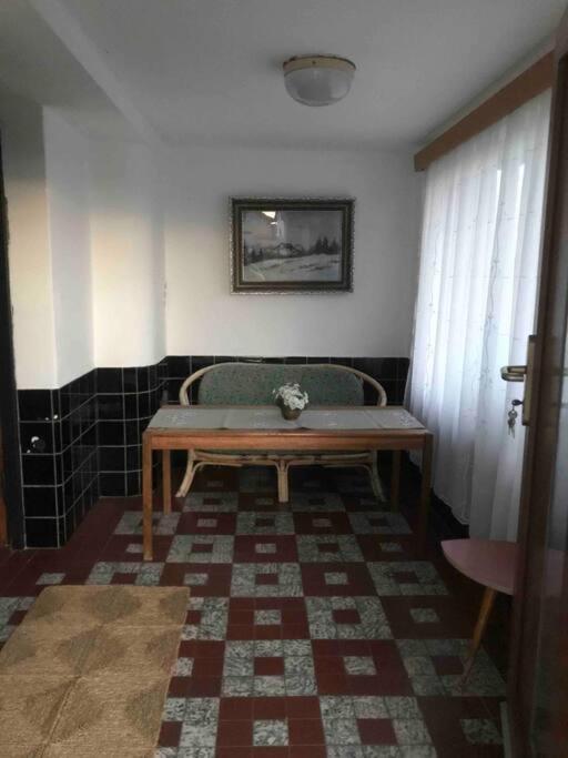 One-Bedroom House photo 3