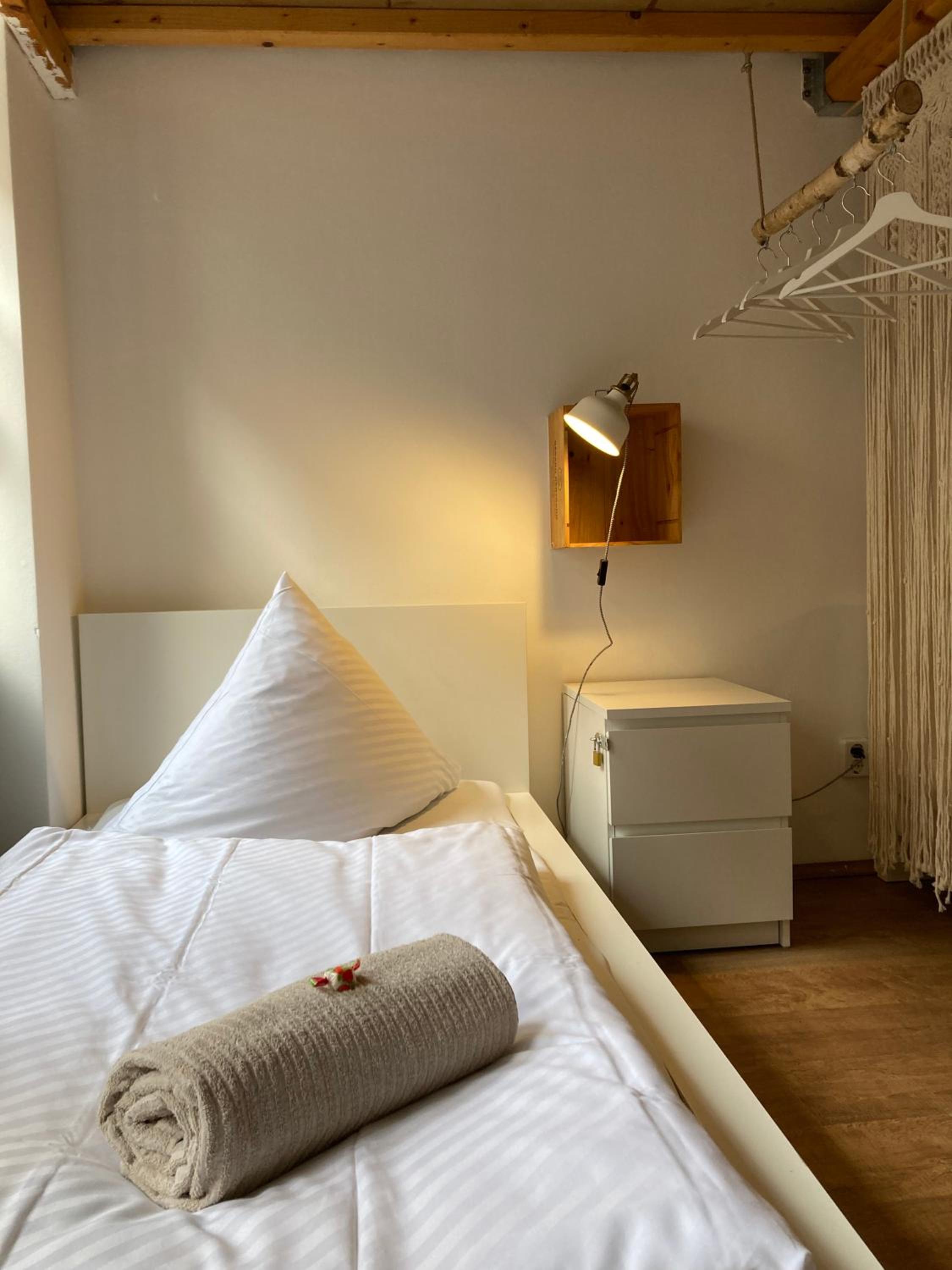 Bed in 6-Bed Dormitory Room photo 2