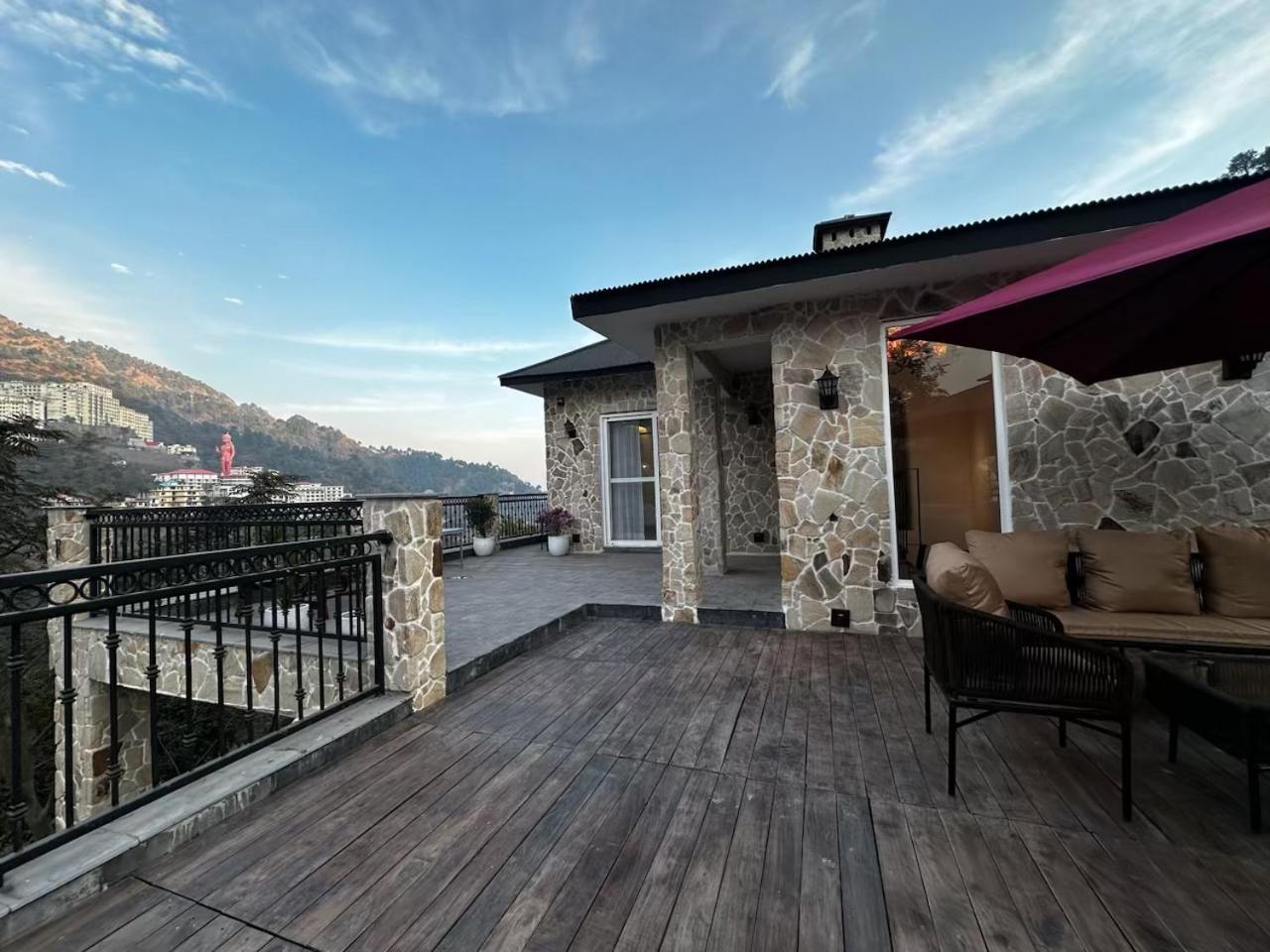 Villa With Private Pool photo 2