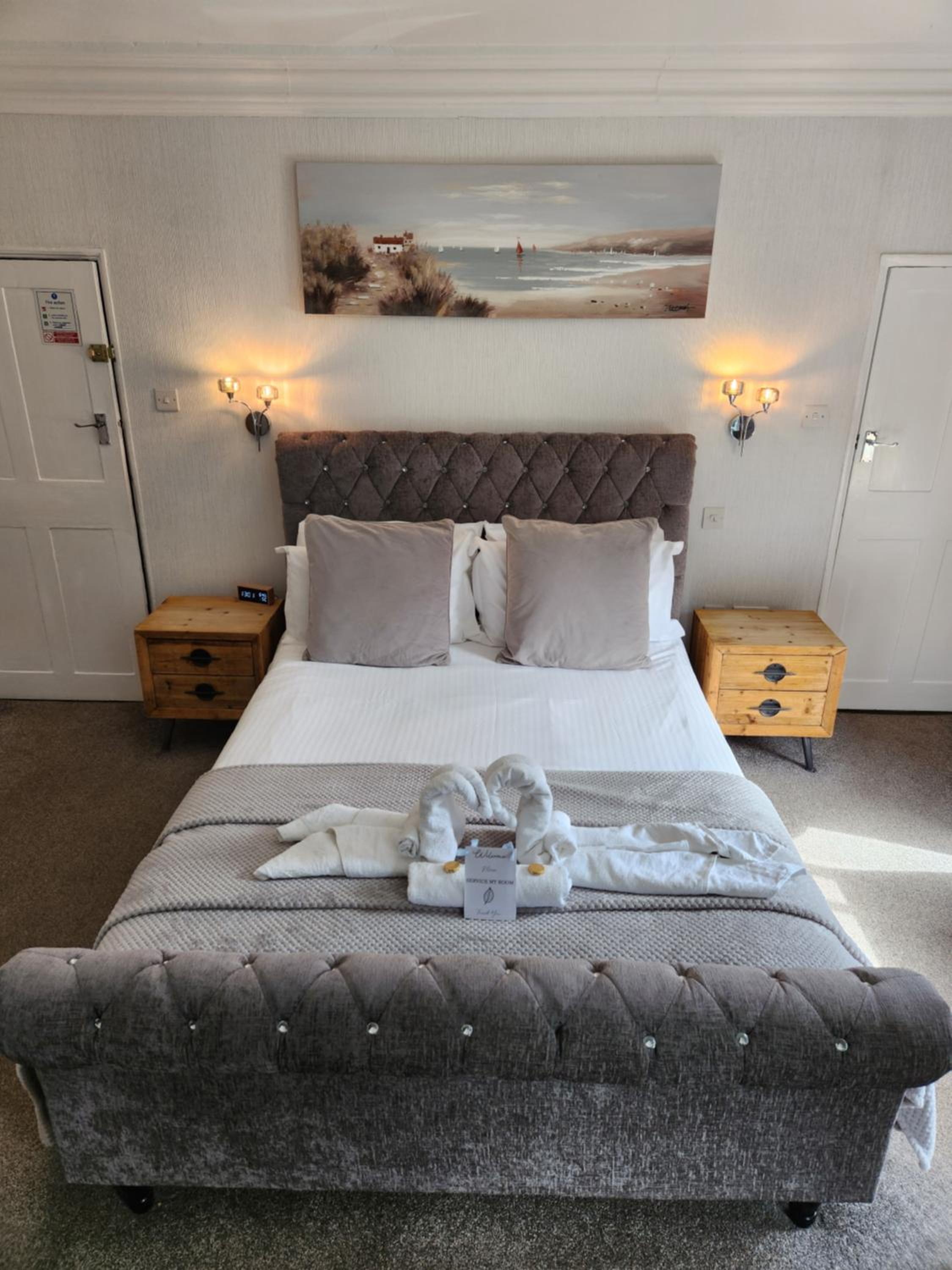 King Room with Balcony photo 1