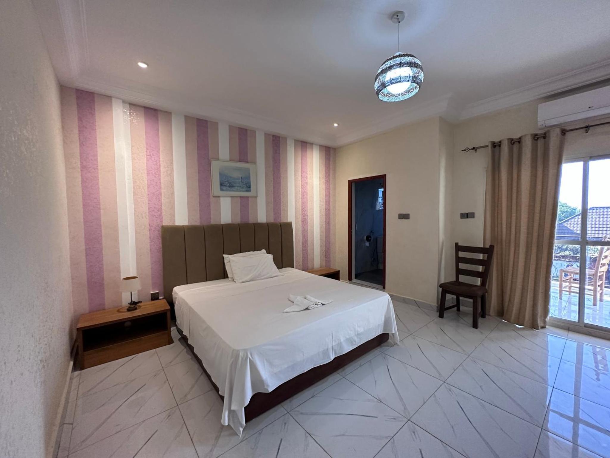 King Room with Pool View