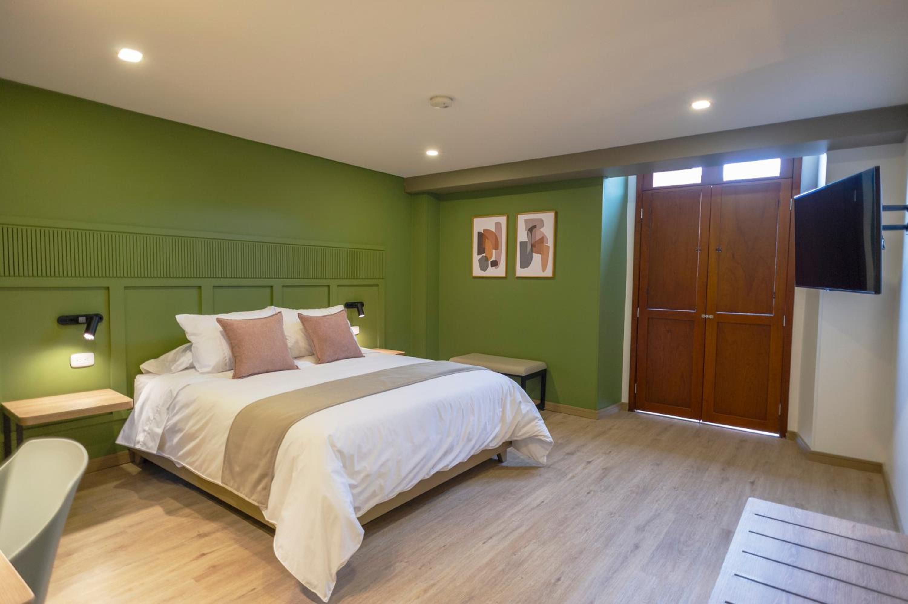 Double Room with Balcony photo 2