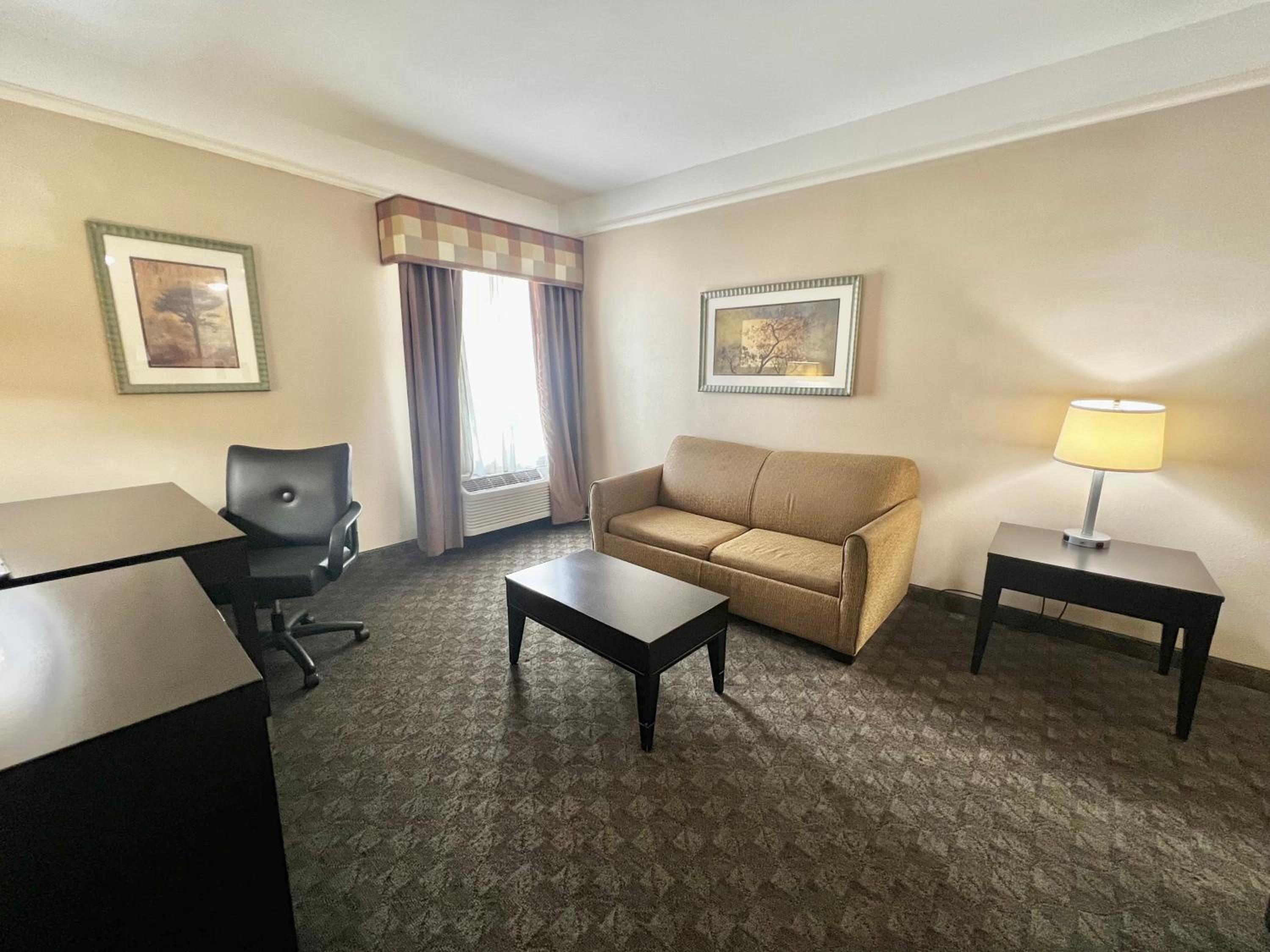Family Suite - Photo 5