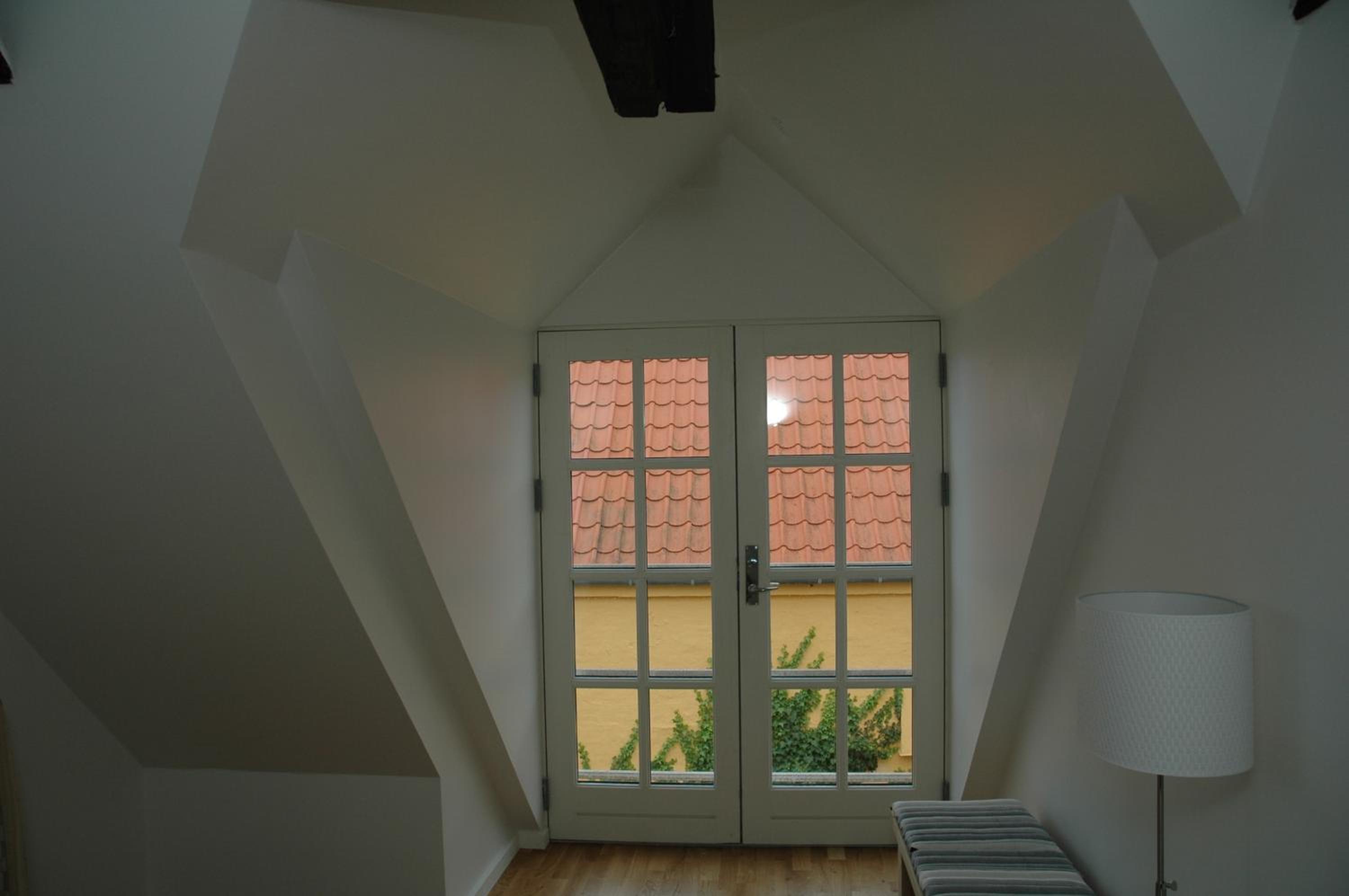Large Two-Bedroom Apartment (4 Adults) photo 3