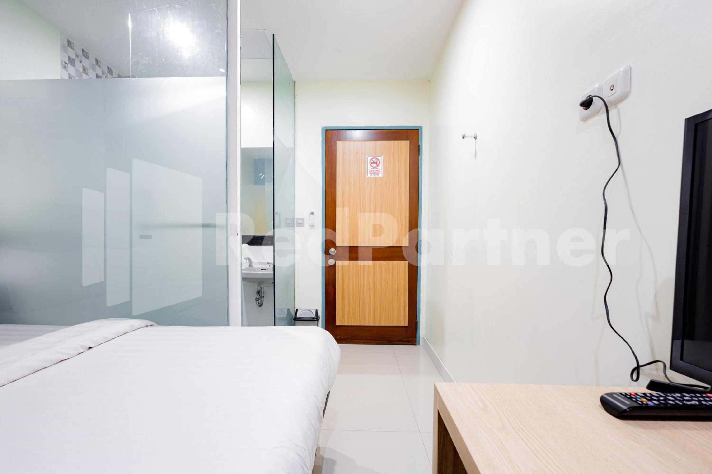 Standard Double Room photo 2