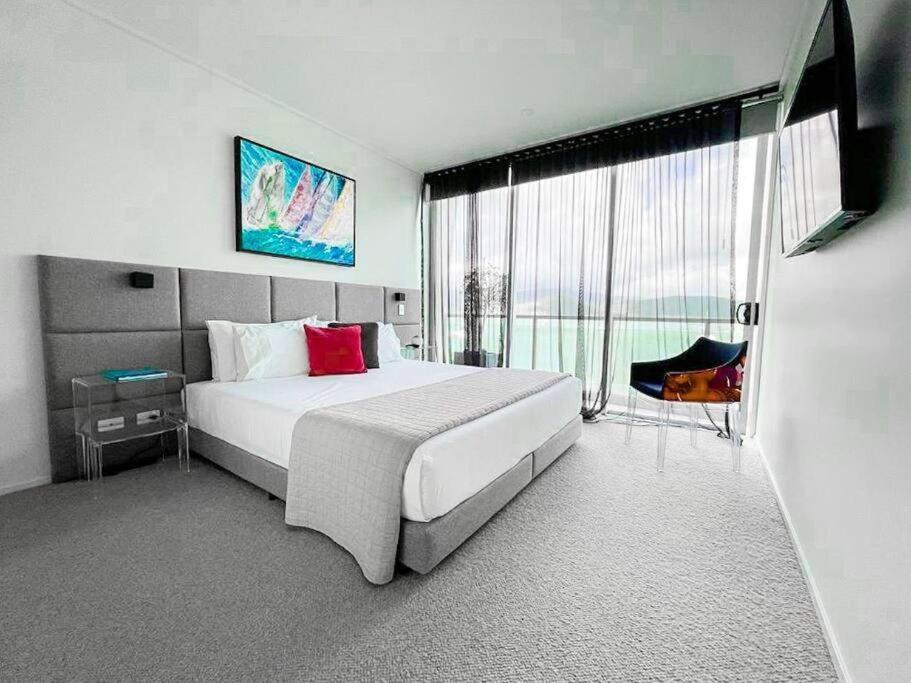 3 Bedroom 3 Bathroom Deluxe Loft Penthouse