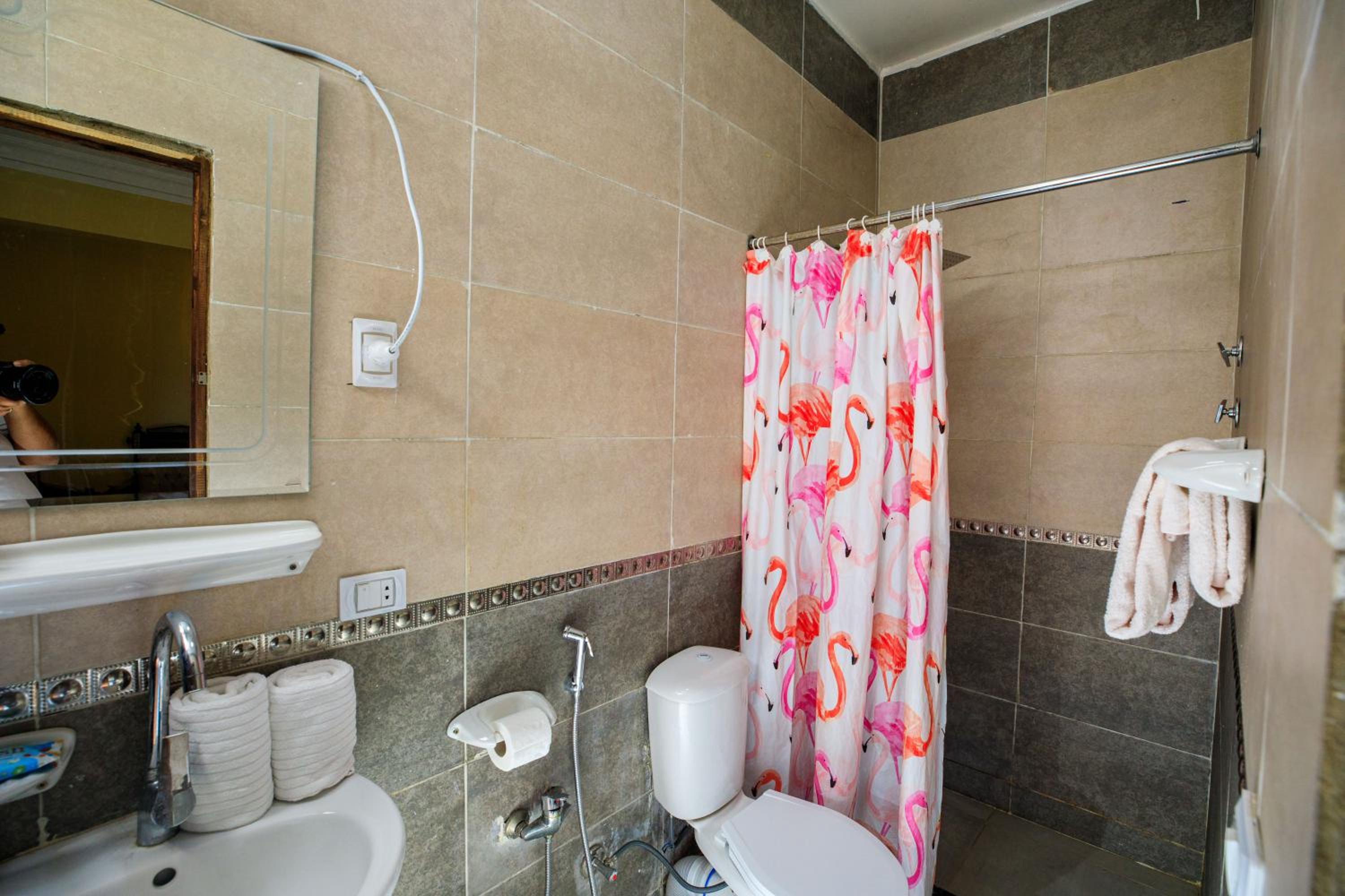 Quadruple Room - Photo 2