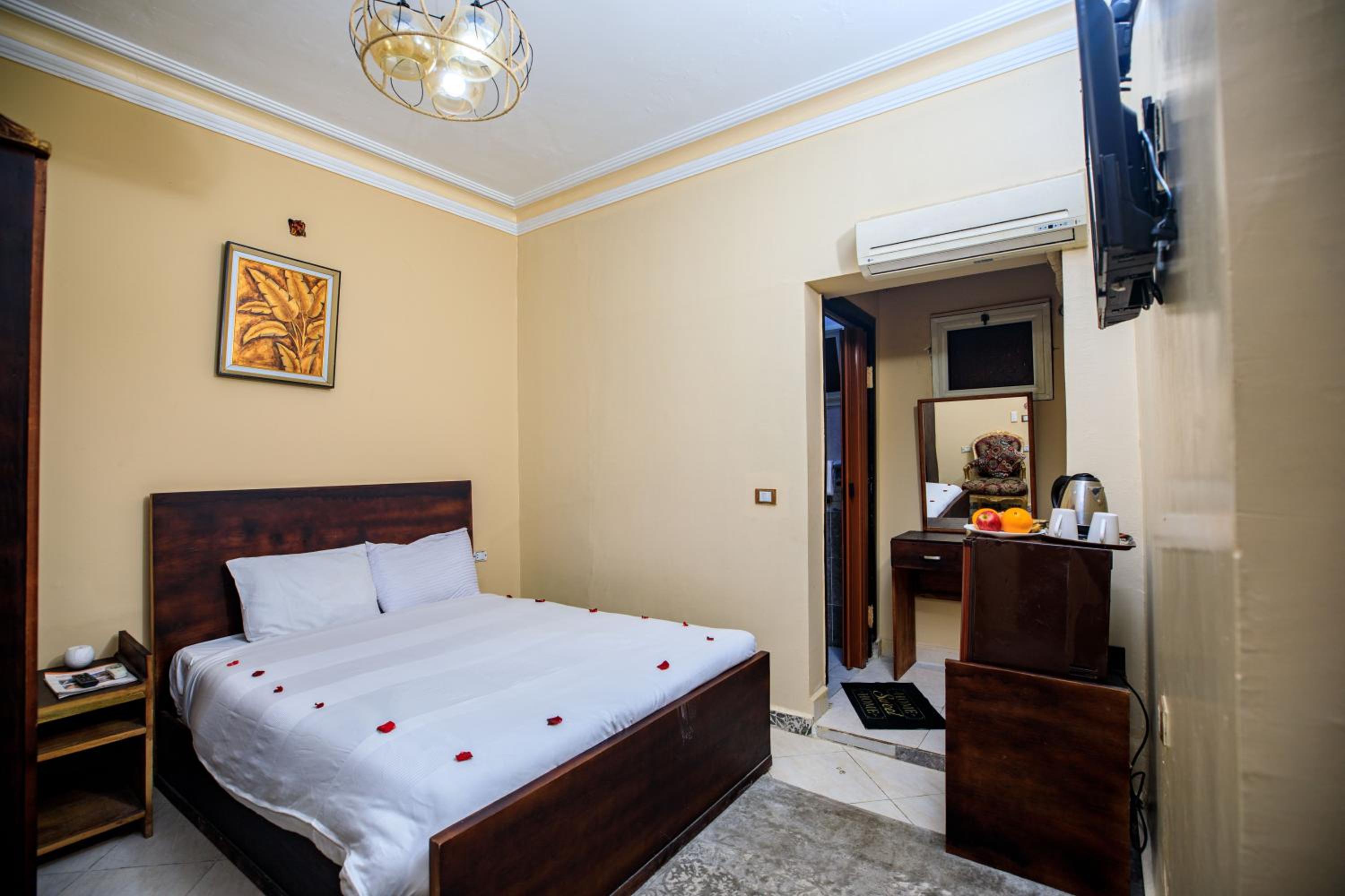 Deluxe Double Room - Photo 2