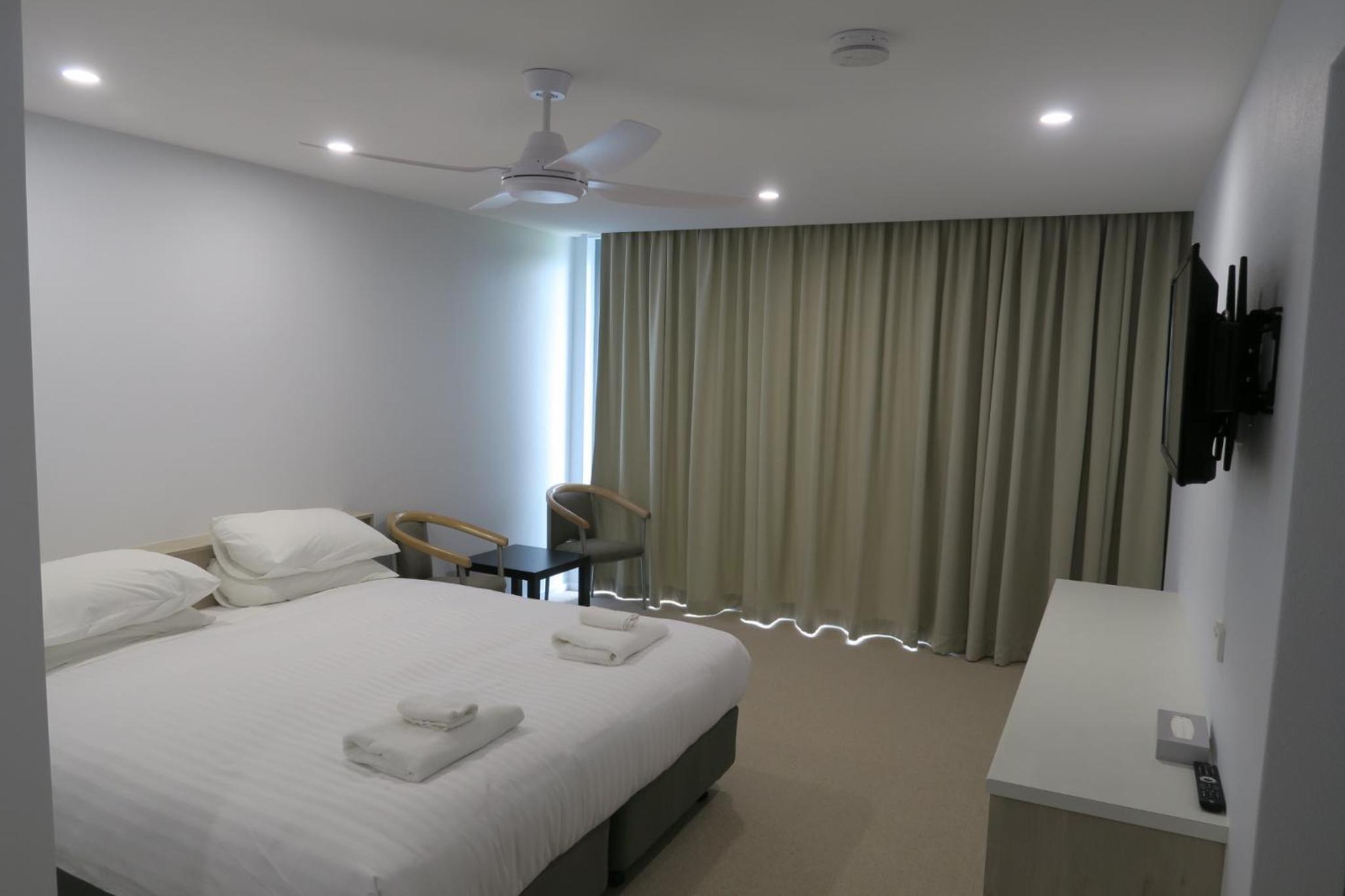 Family Room with Sea View - Photo 1