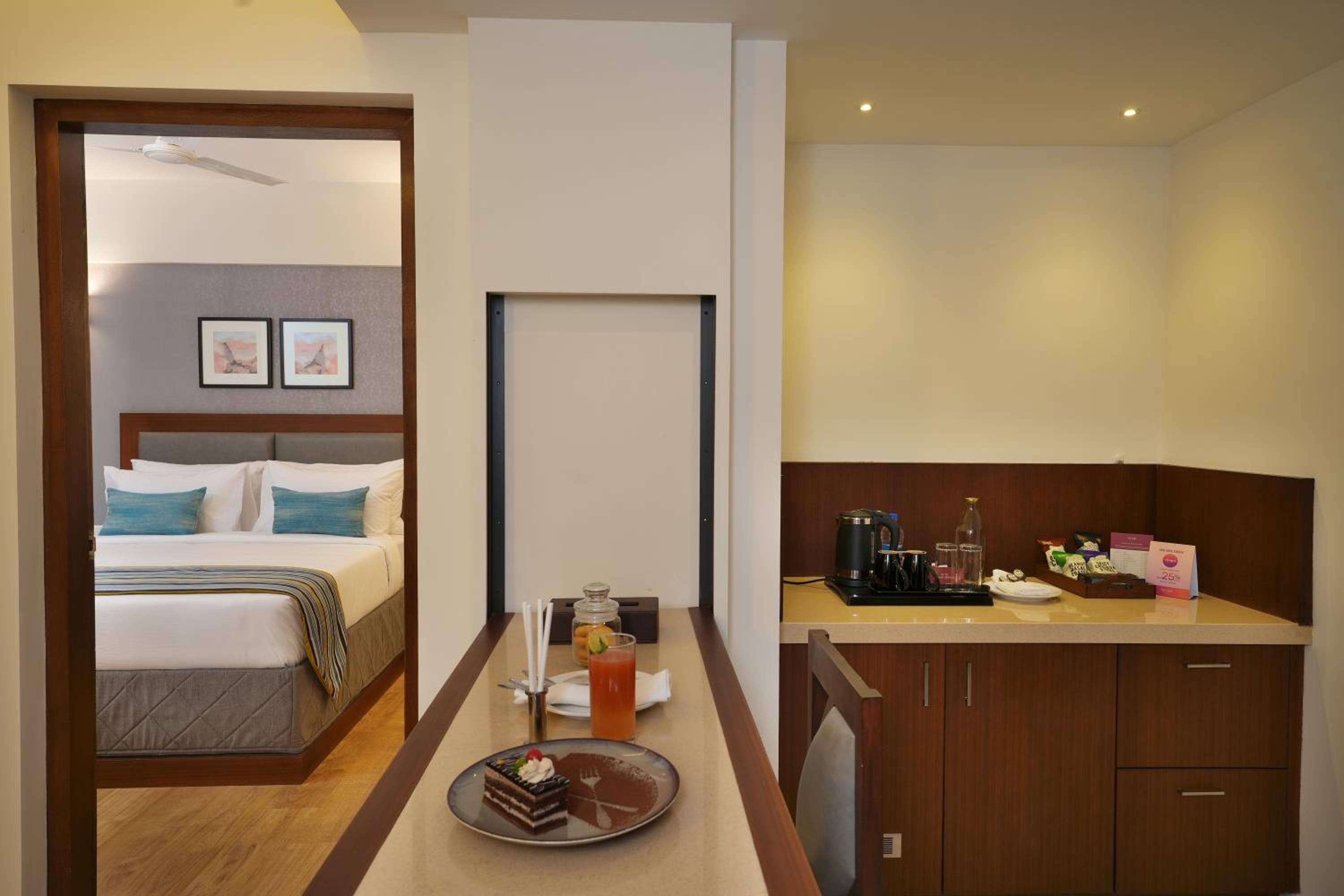 One-Bedroom Suite with 10% discount on Food & Soft Beverages only in Restaurant & 15% discount on Spa - Photo 3