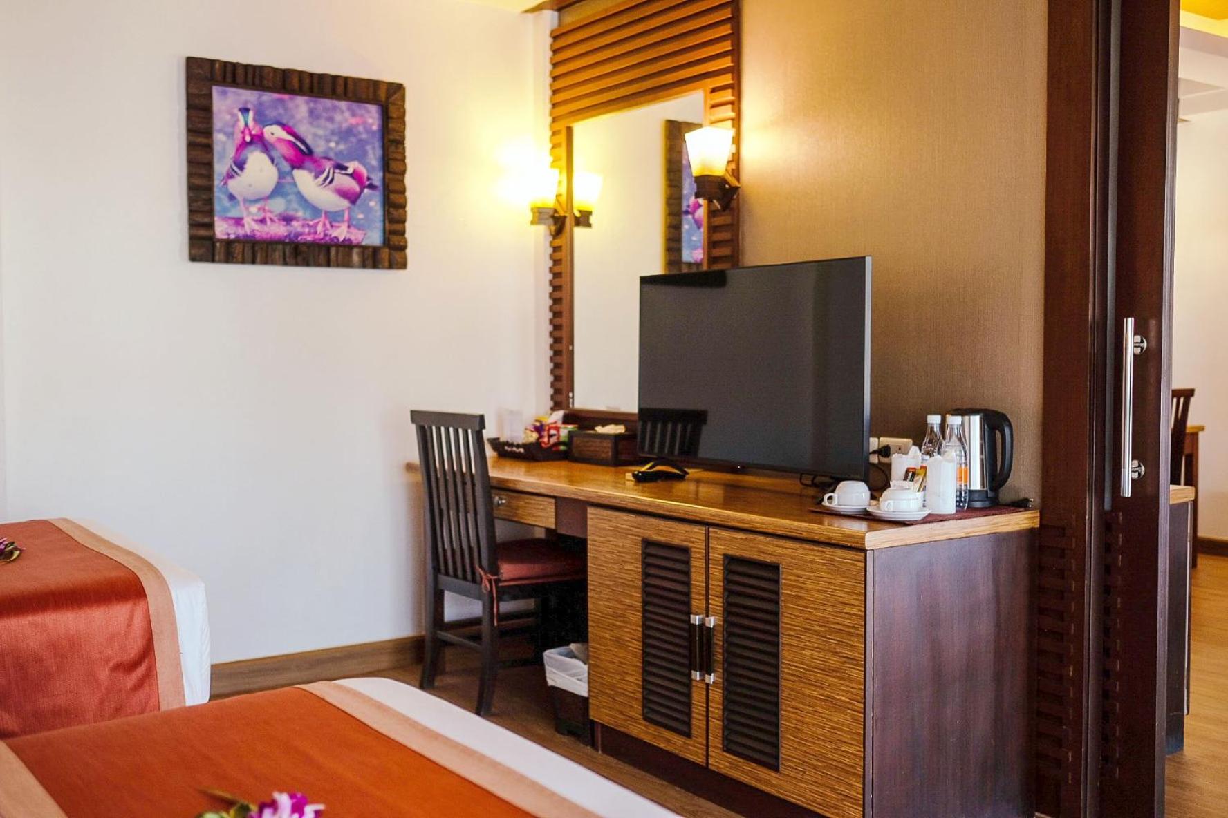 Family 2 Bedrooms - Photo 6
