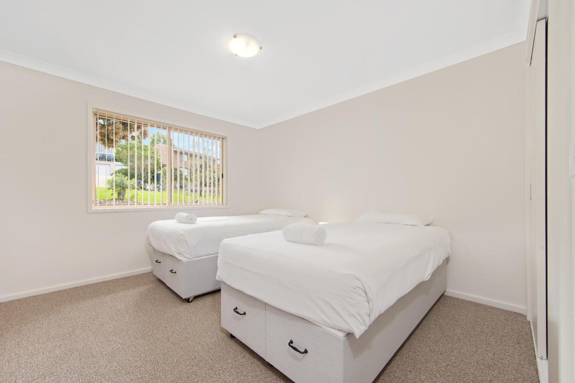 Three-Bedroom Apartment - Two Night Minimum photo 3