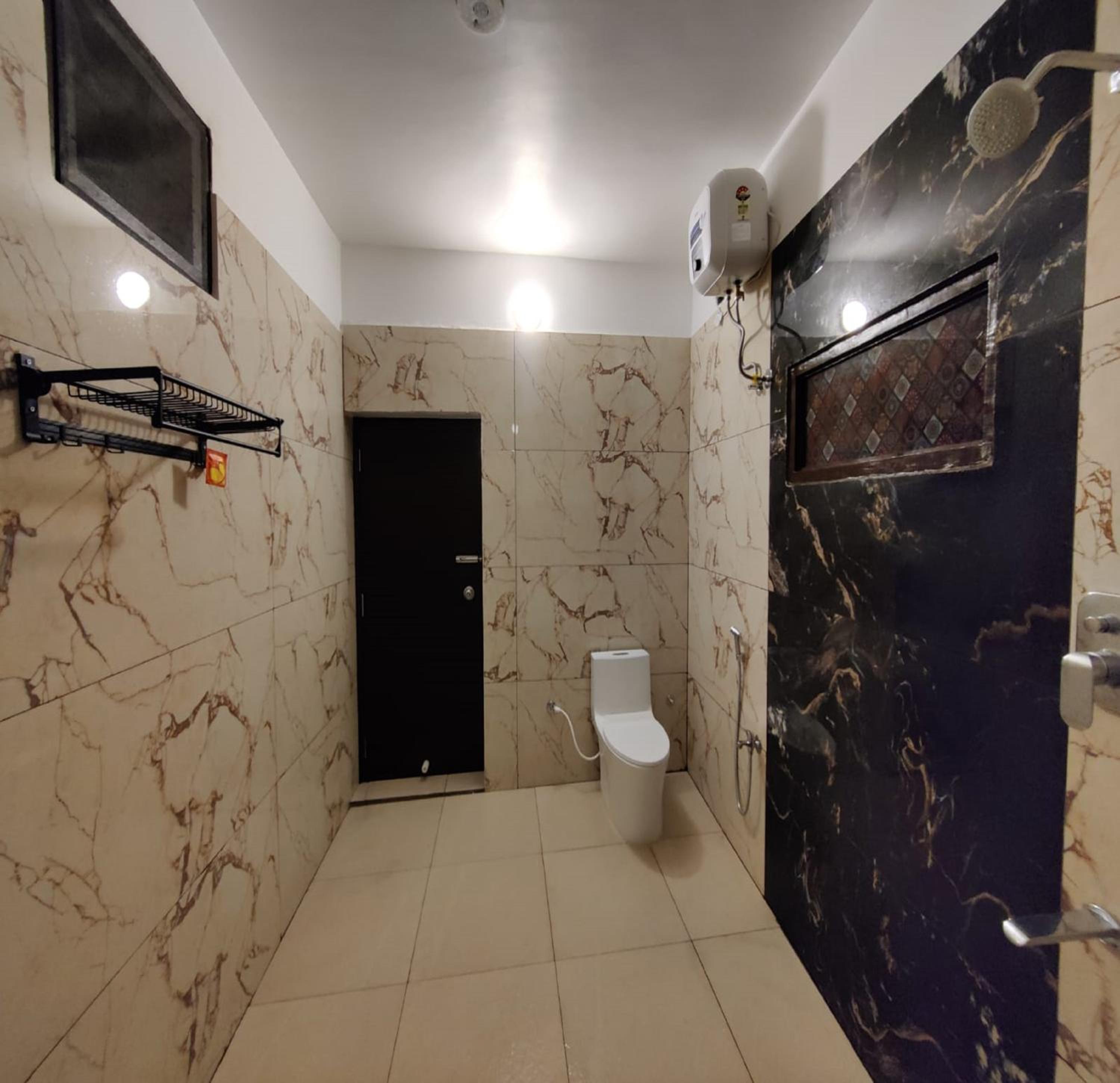 Quadruple Room - Photo 5