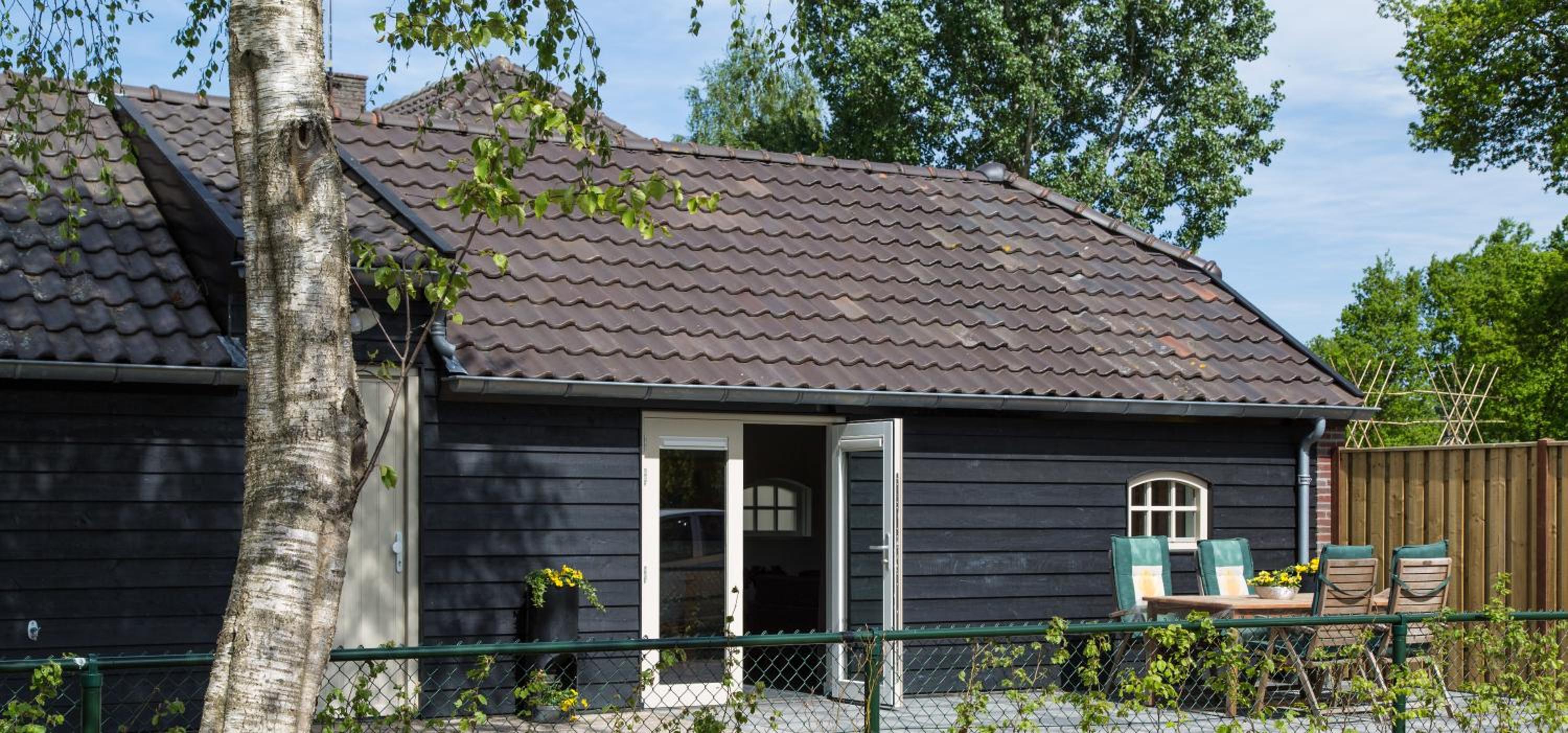 Three-Bedroom House photo 3