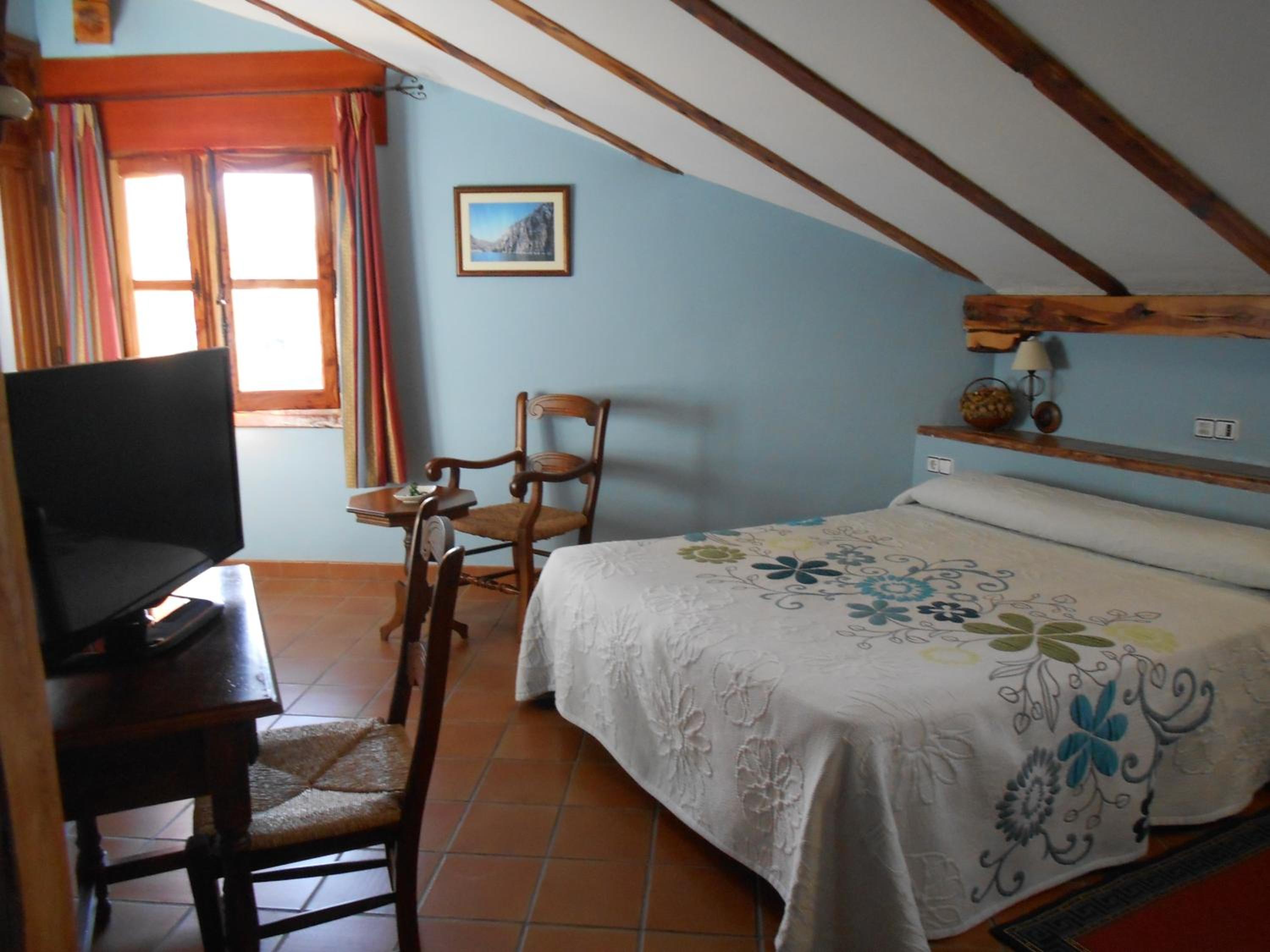 Habitación Queen con Bañera de Hidromasaje