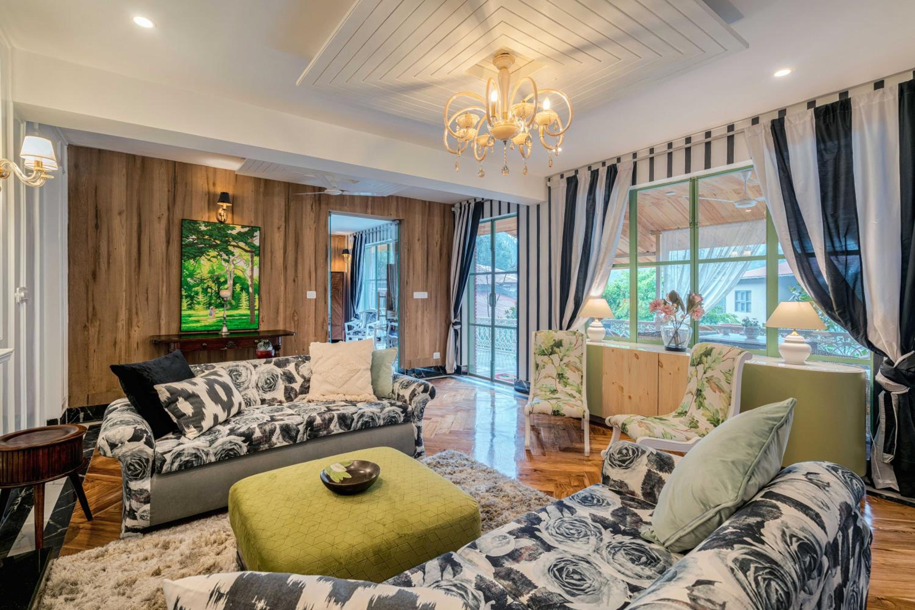 Superior Villa - Photo 1