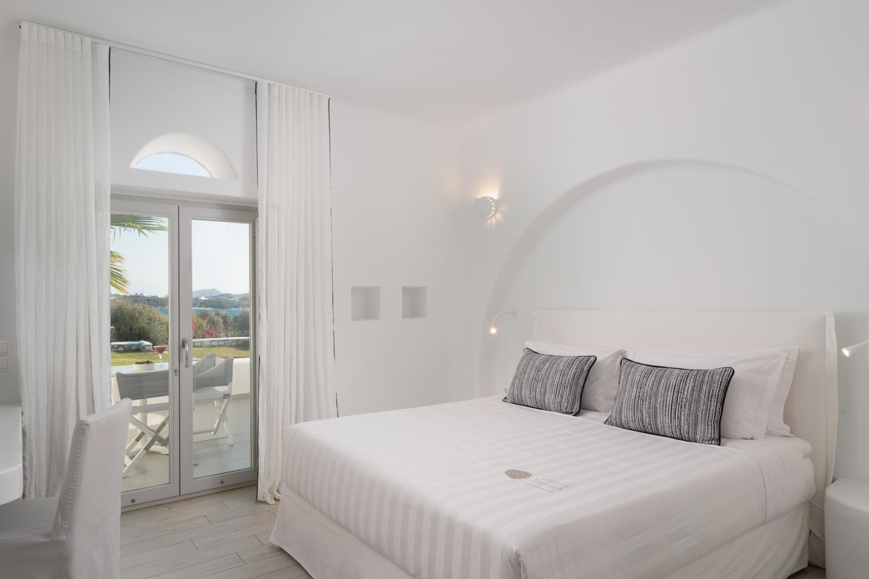 Elegant Suite Sea View