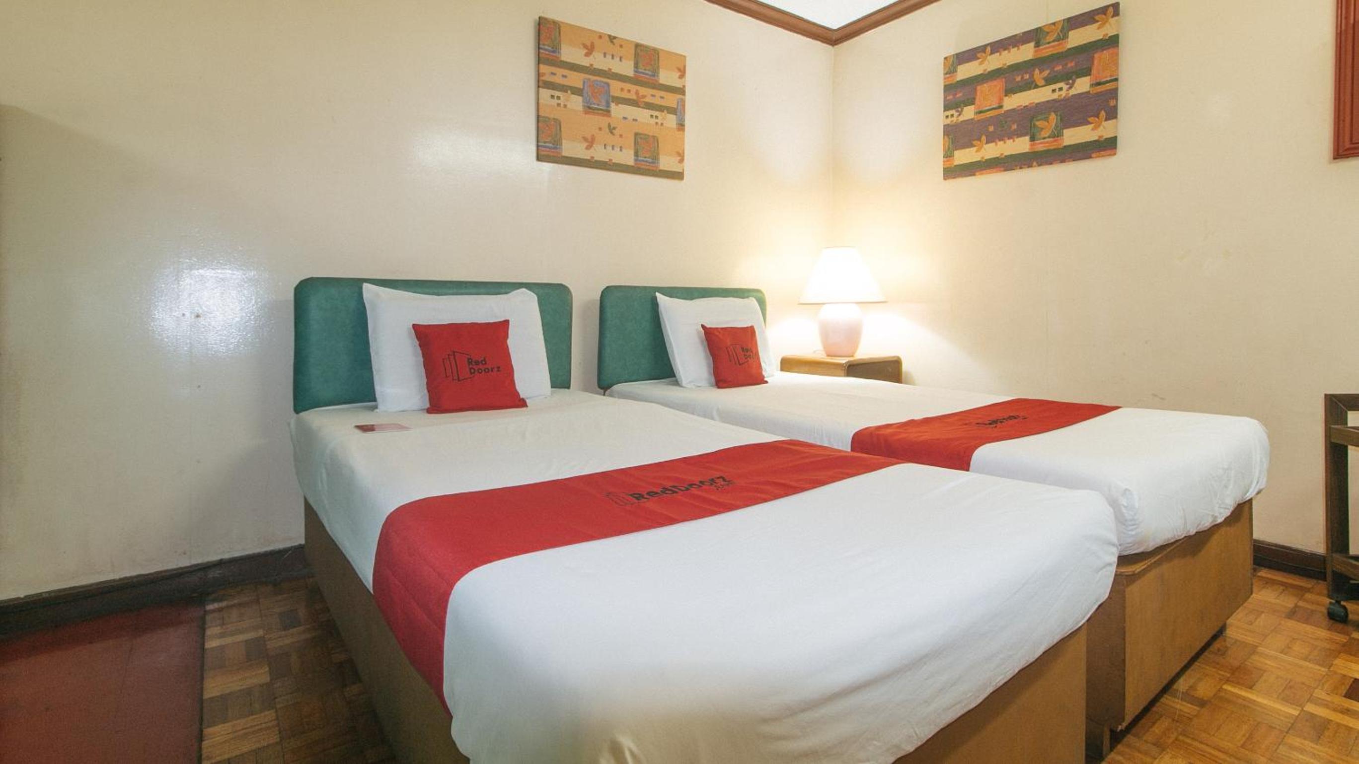 Twin Room - Photo 6