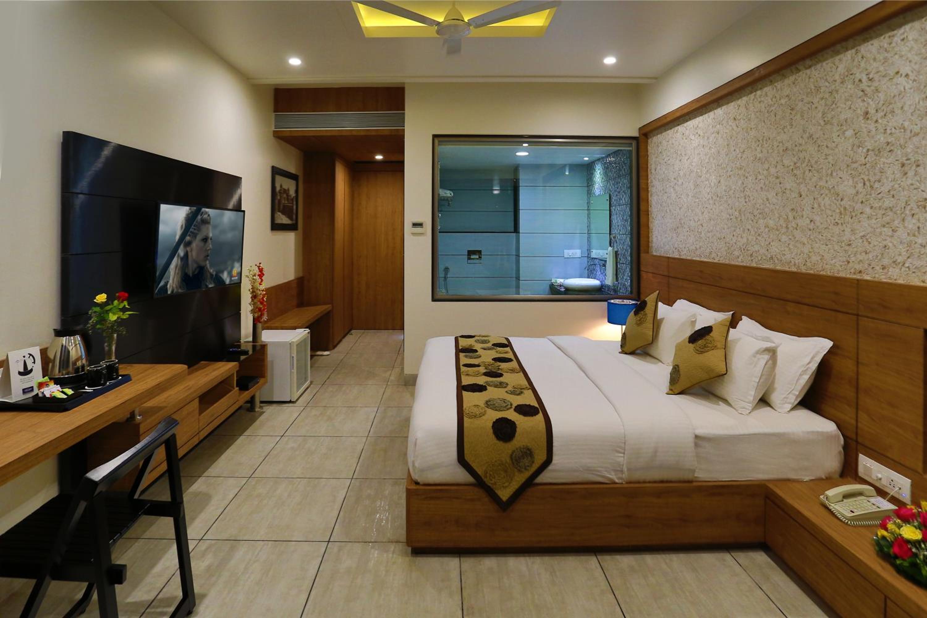 Premium Club Room