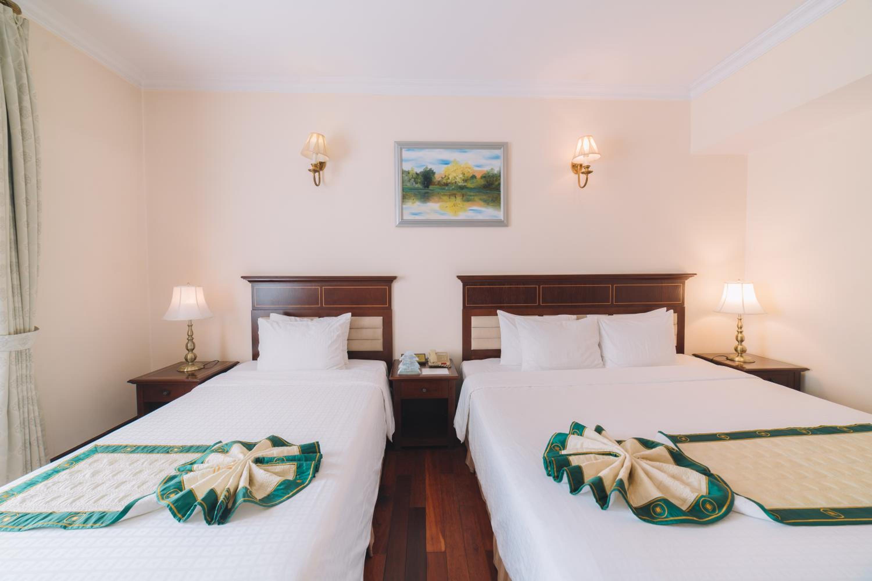 Superior Triple Room photo 2