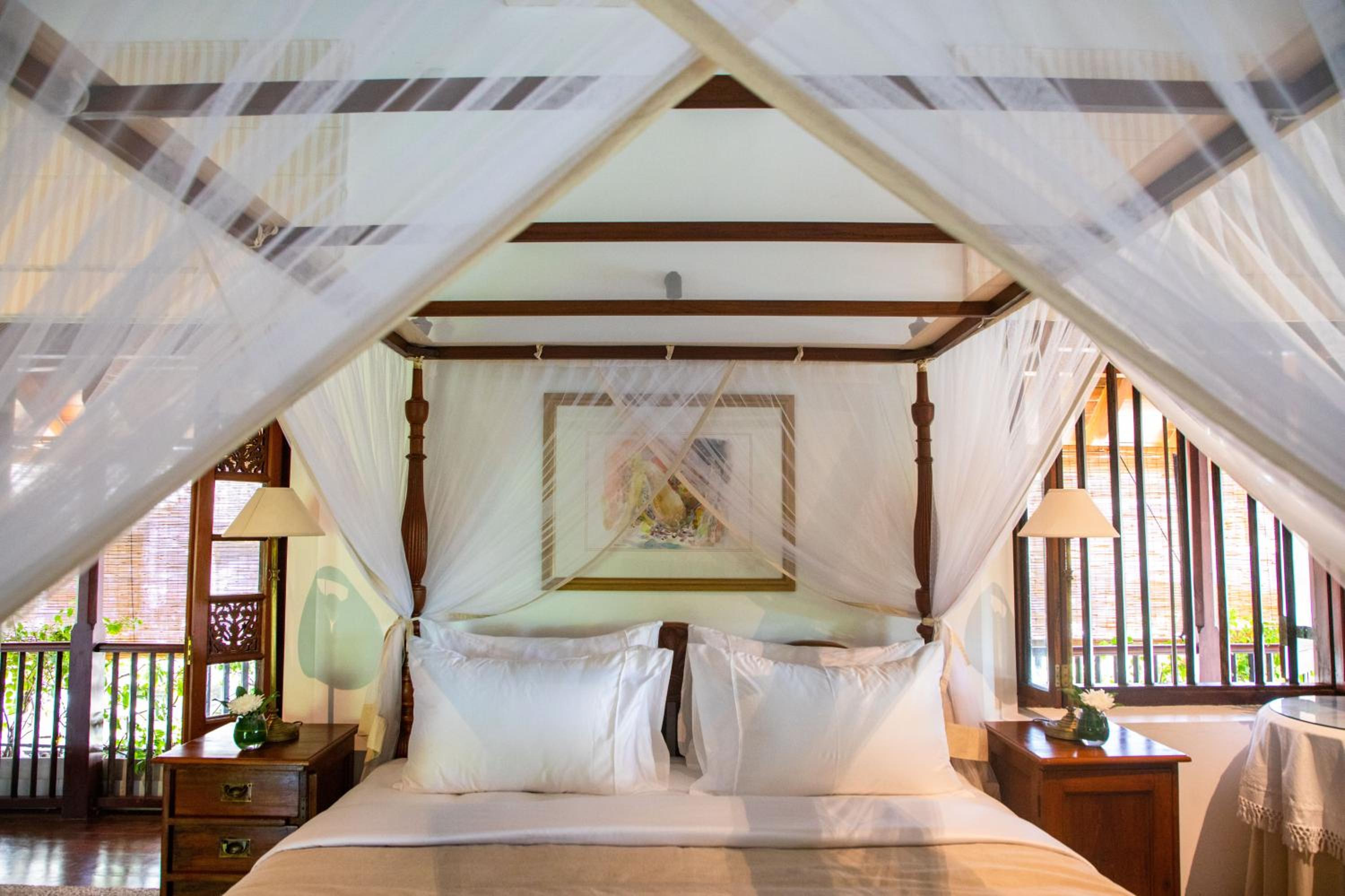 Premier Suite with Private Balcony & Dutch Church View - Complimentary Evening Tea Service & Snacks, Early Check-in & Late Check-out (on availability) photo 3