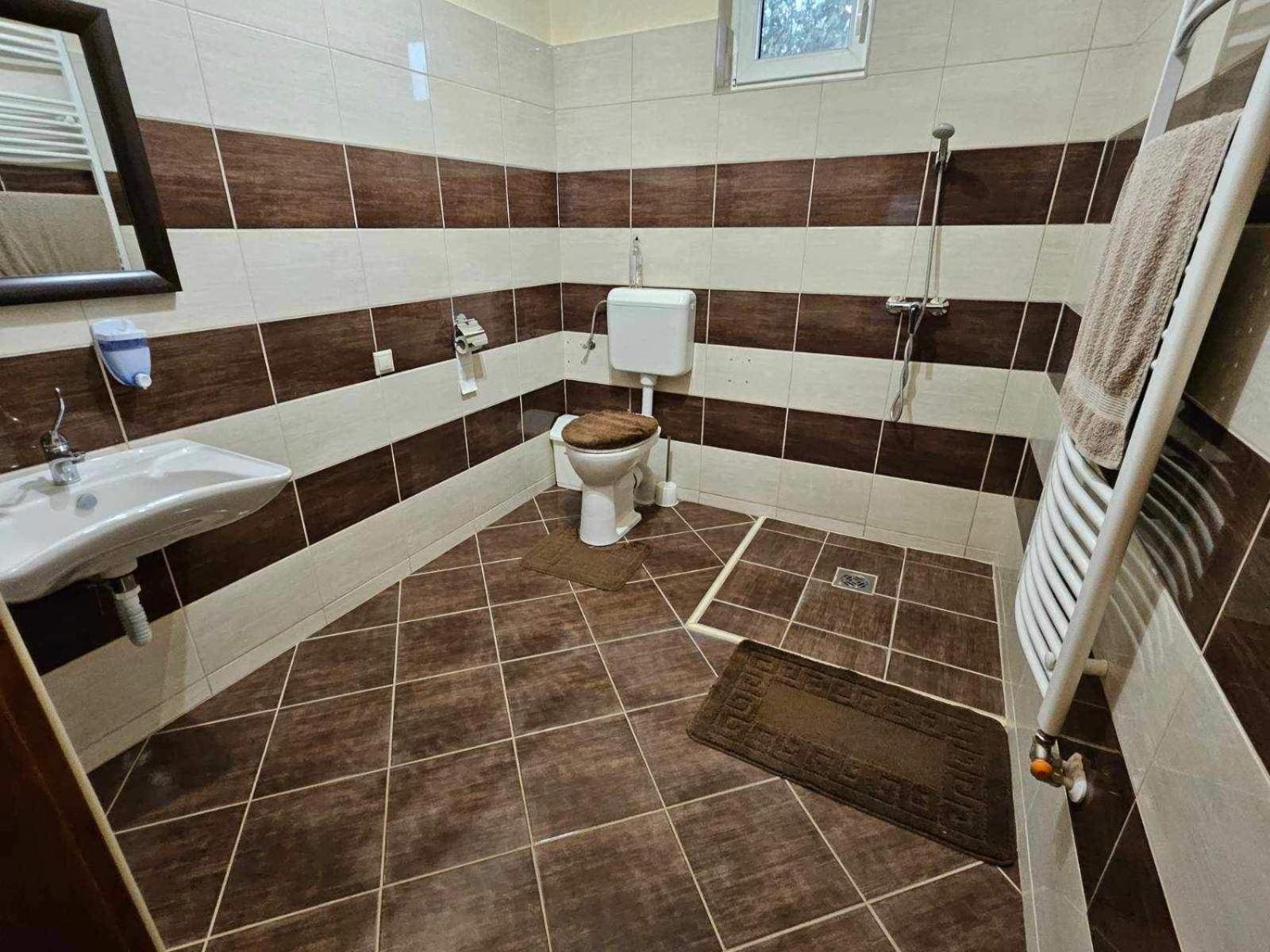 Triple Room - Disability Access photo 2