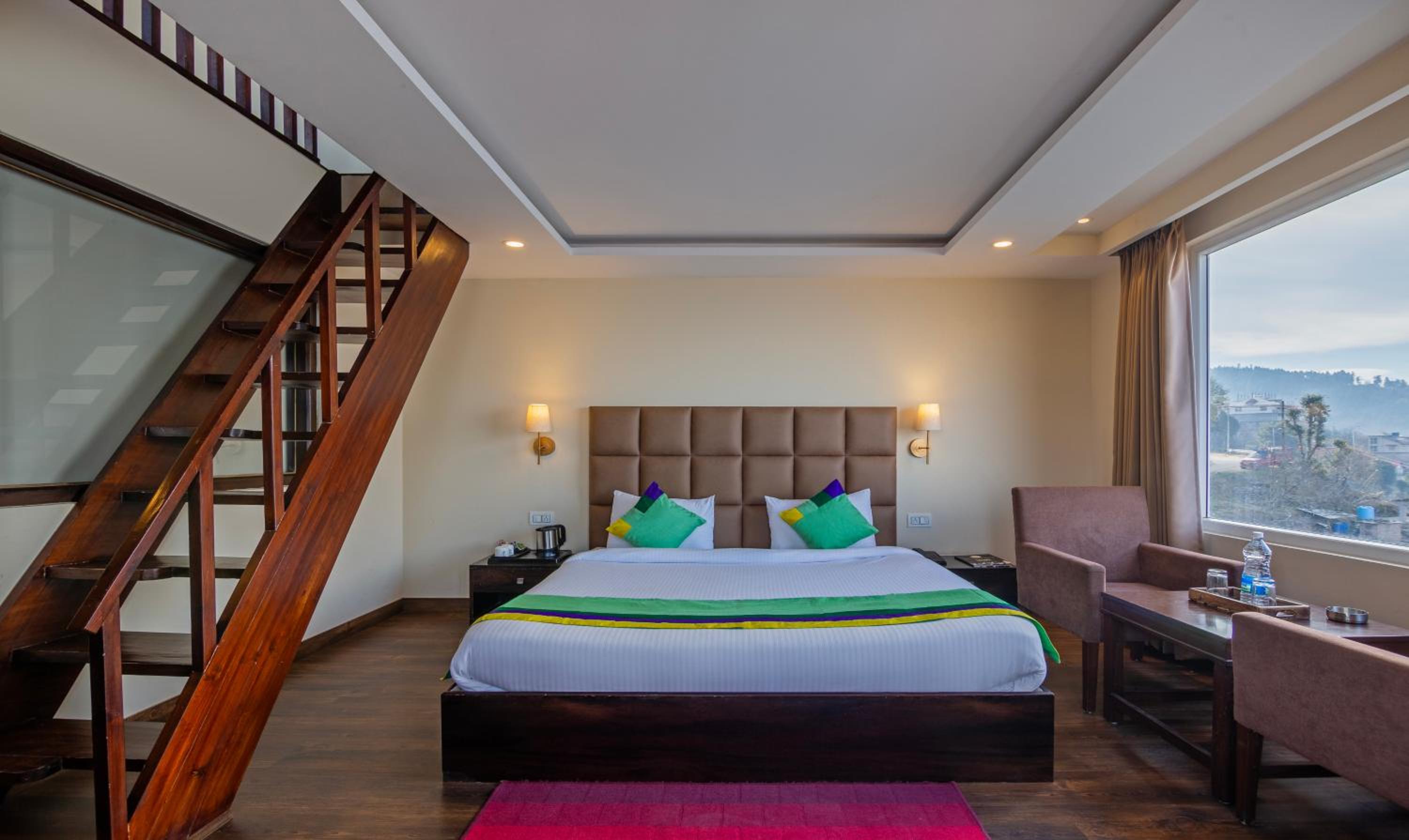 Spacious Premium Room photo 2